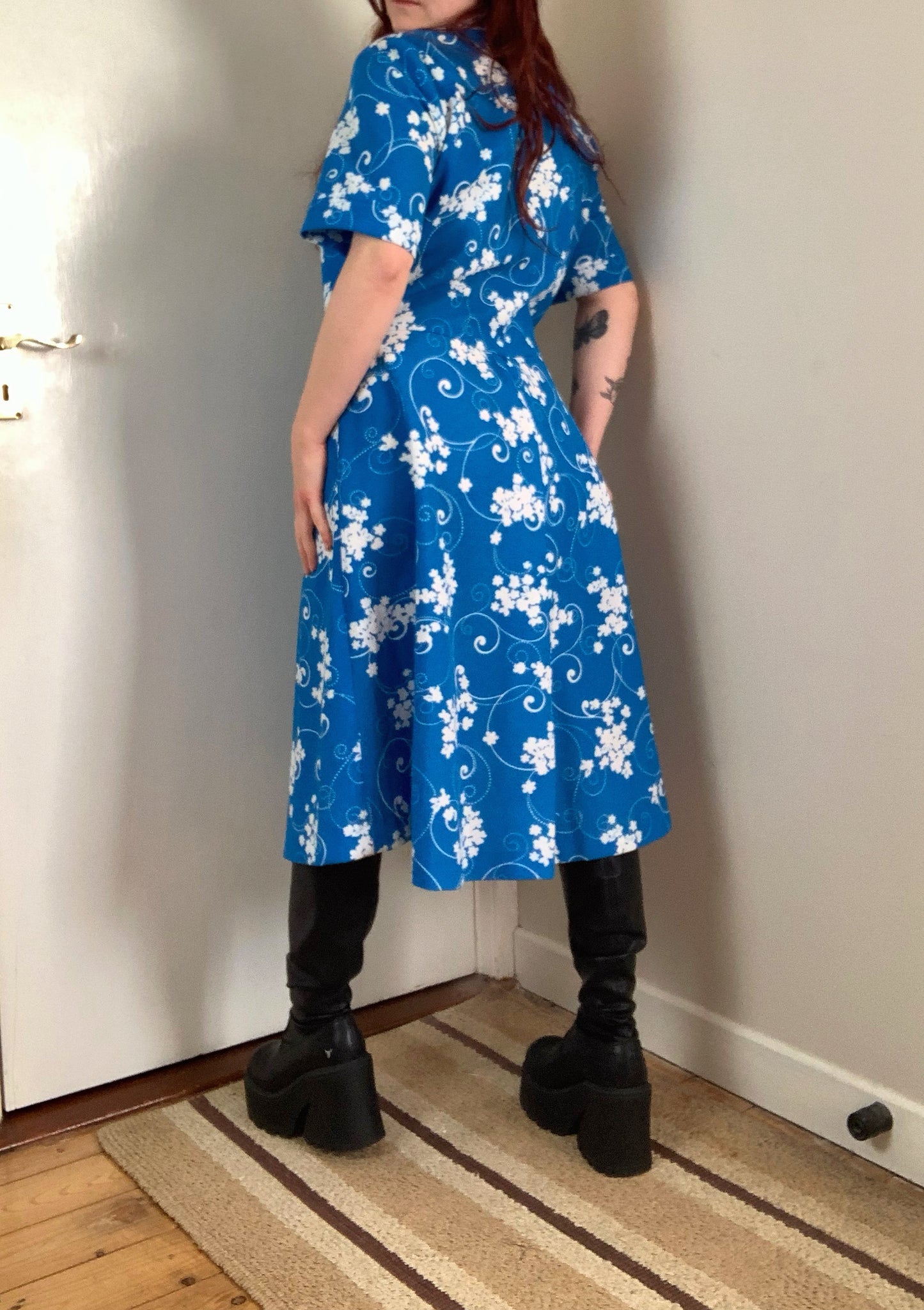 Elise 70s Dress UK 14
