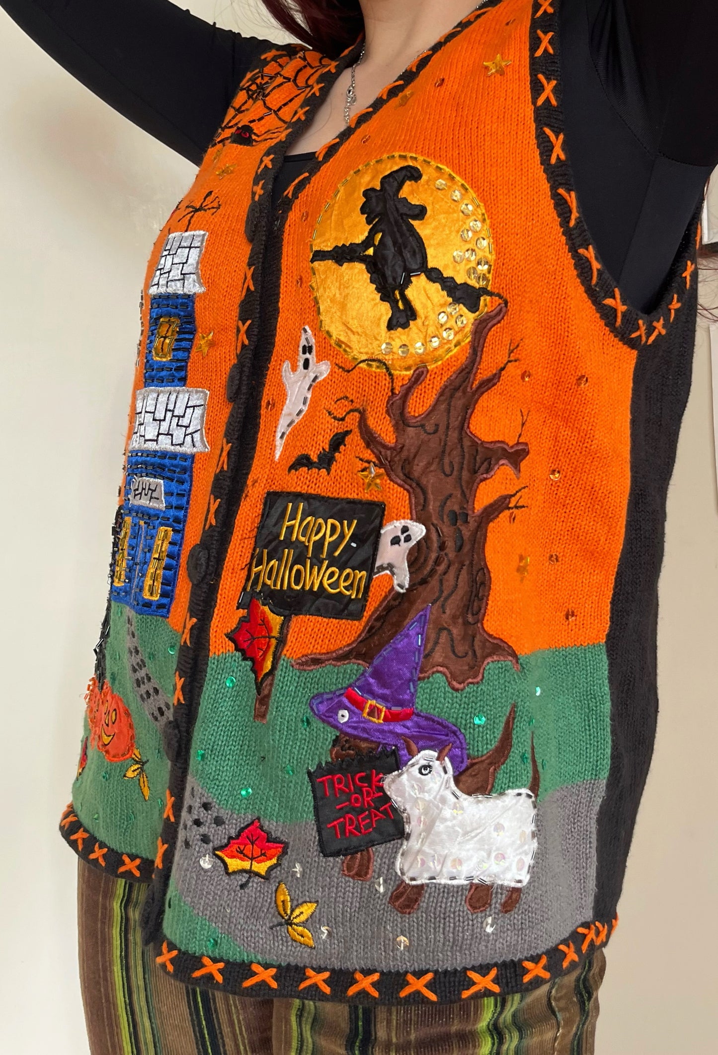 Ghost Town 1990s Halloween Sweater Vest L