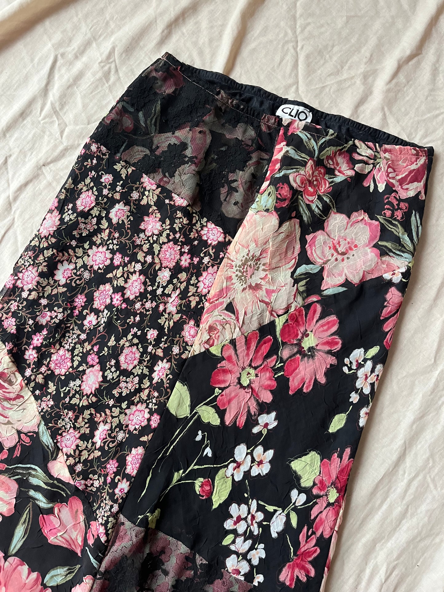 Cherry Skirt UK 10-14