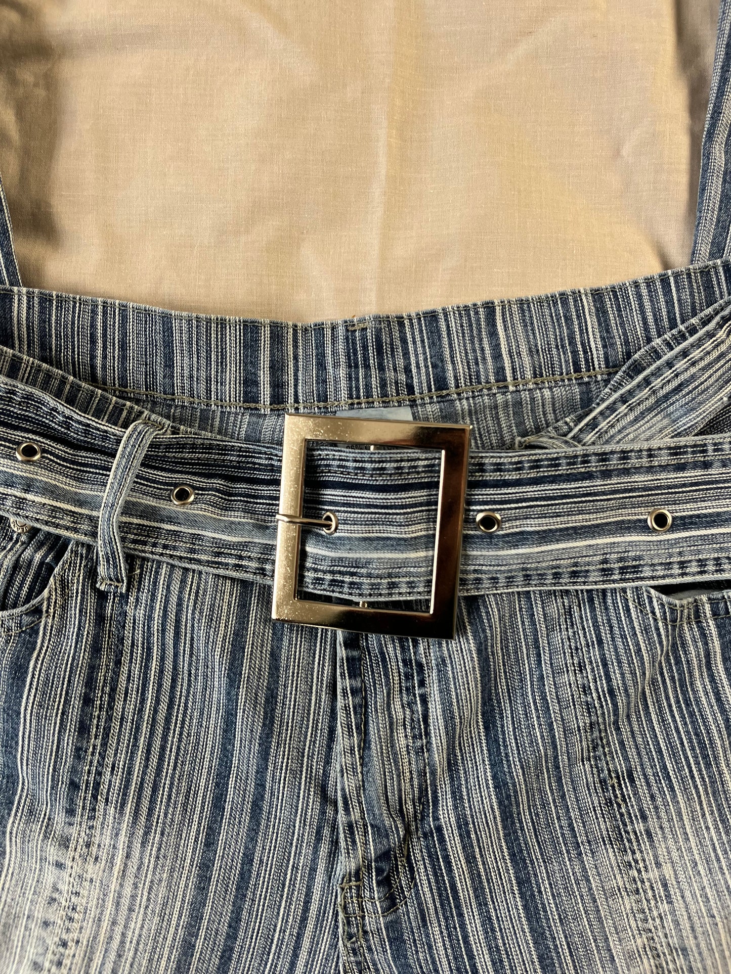 Mathilda 00s Jeans UK 10