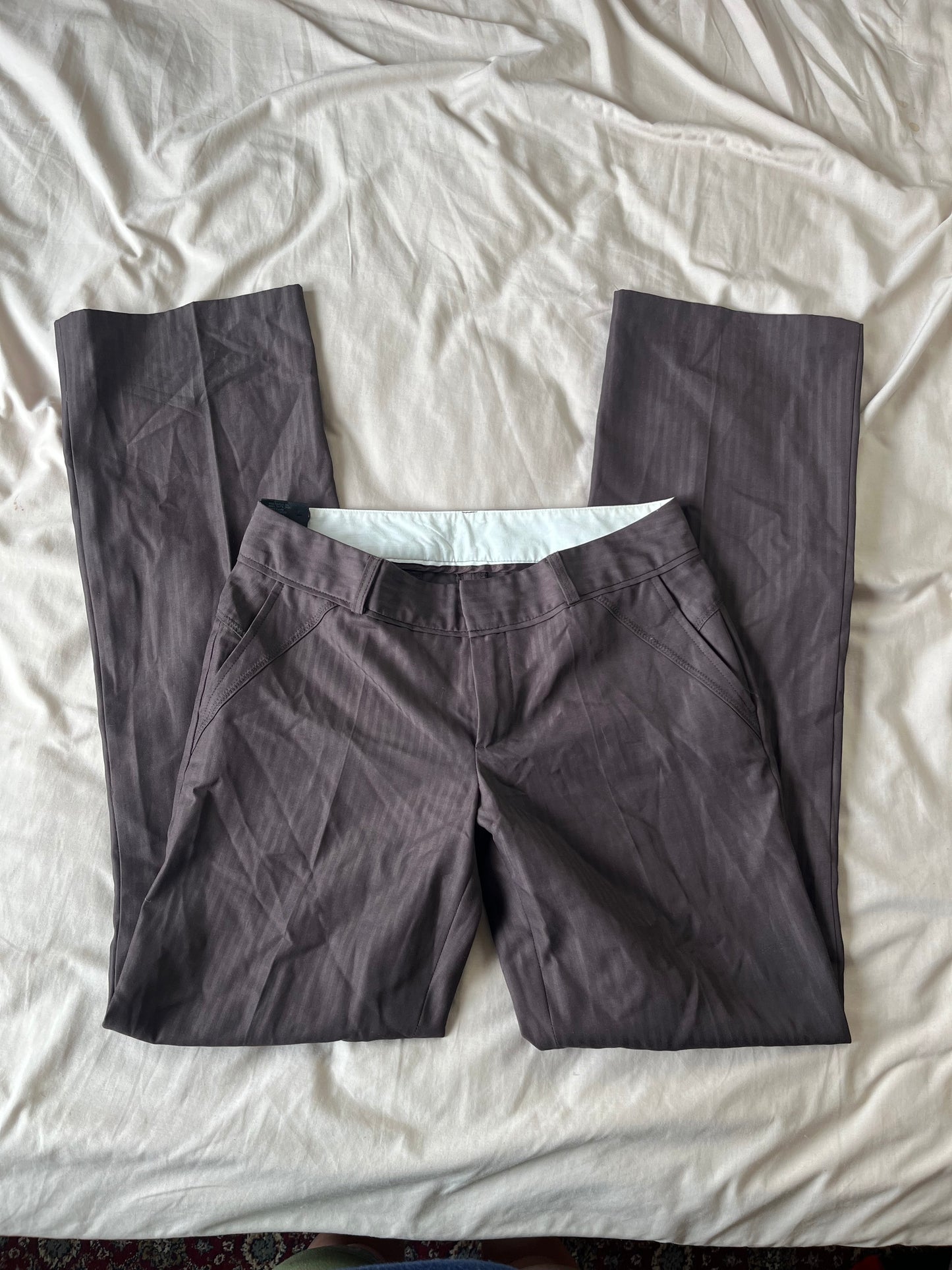 Aria 00s Suit UK 8-10