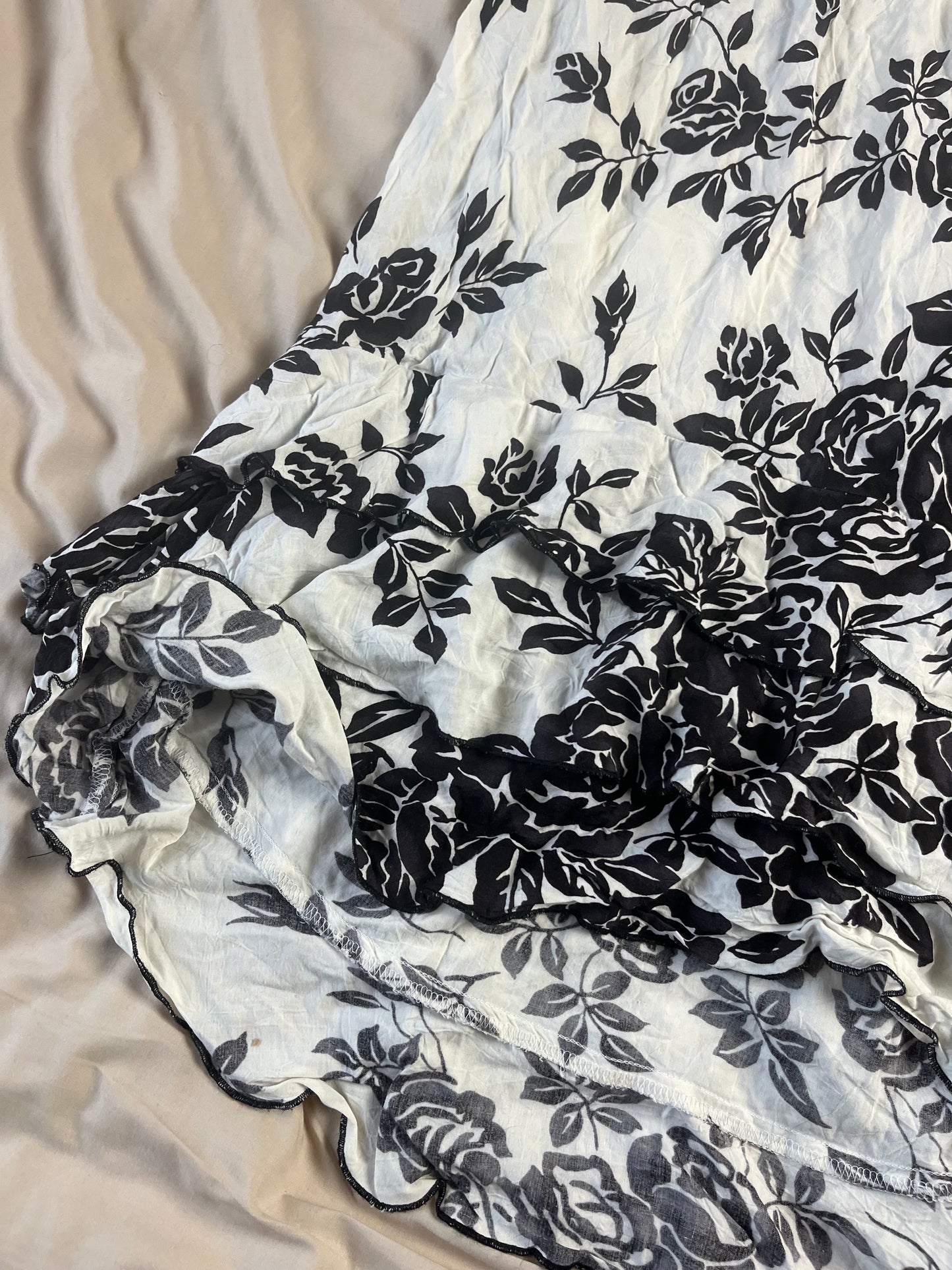 Lisa 90s Skirt UK 8-12