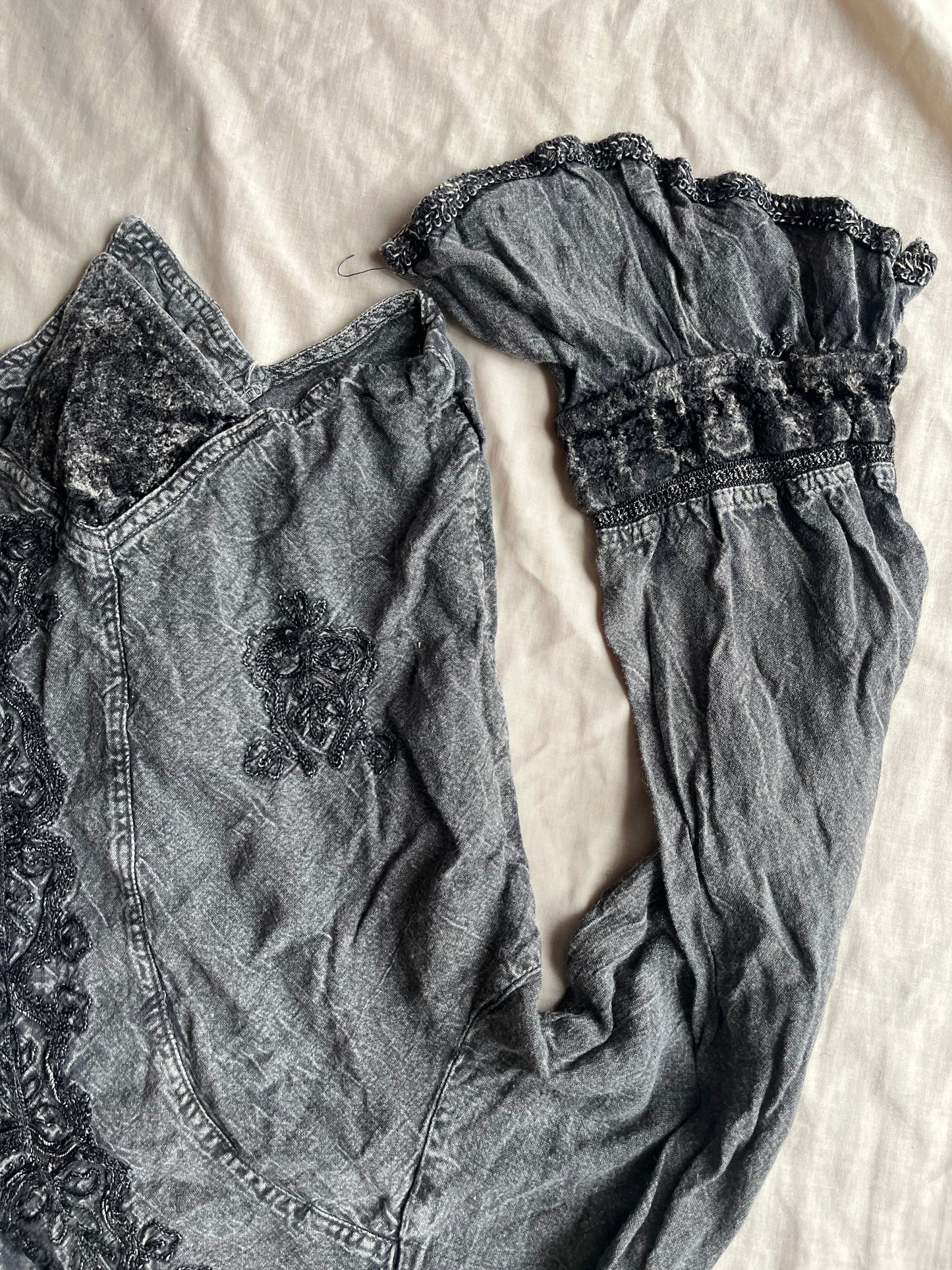 Bella Top UK 12