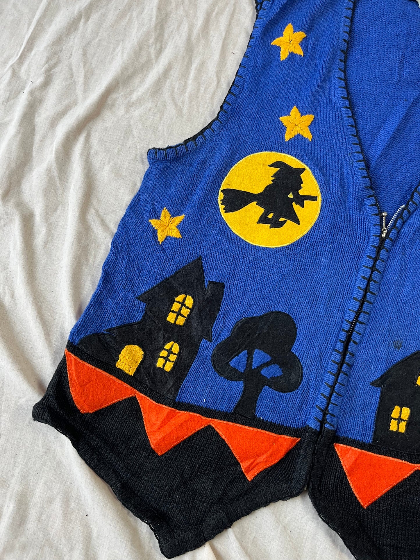 Season of The Witch 1990s Halloween Sweater Vest L