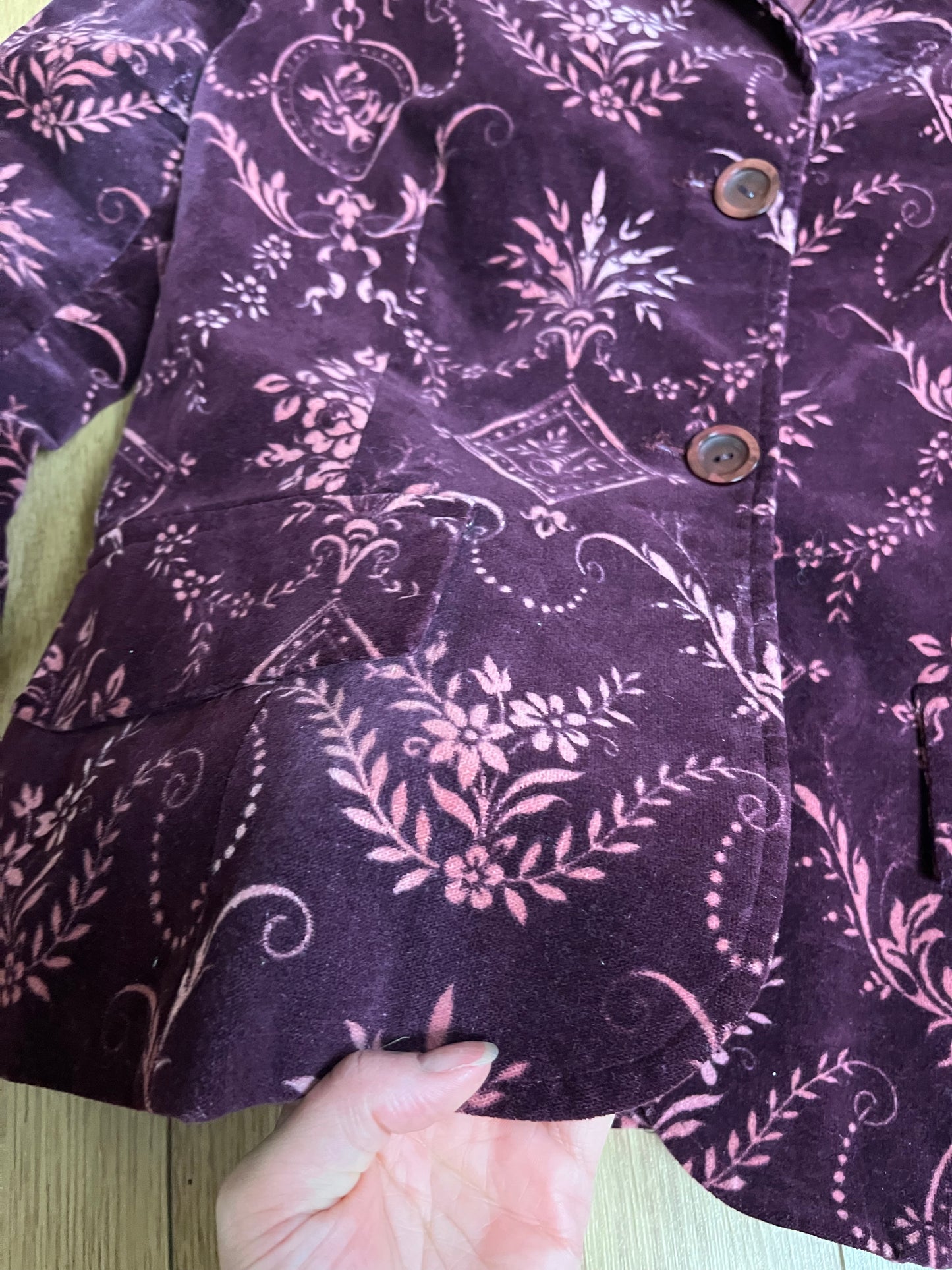 Velvet Jacket UK 8/S