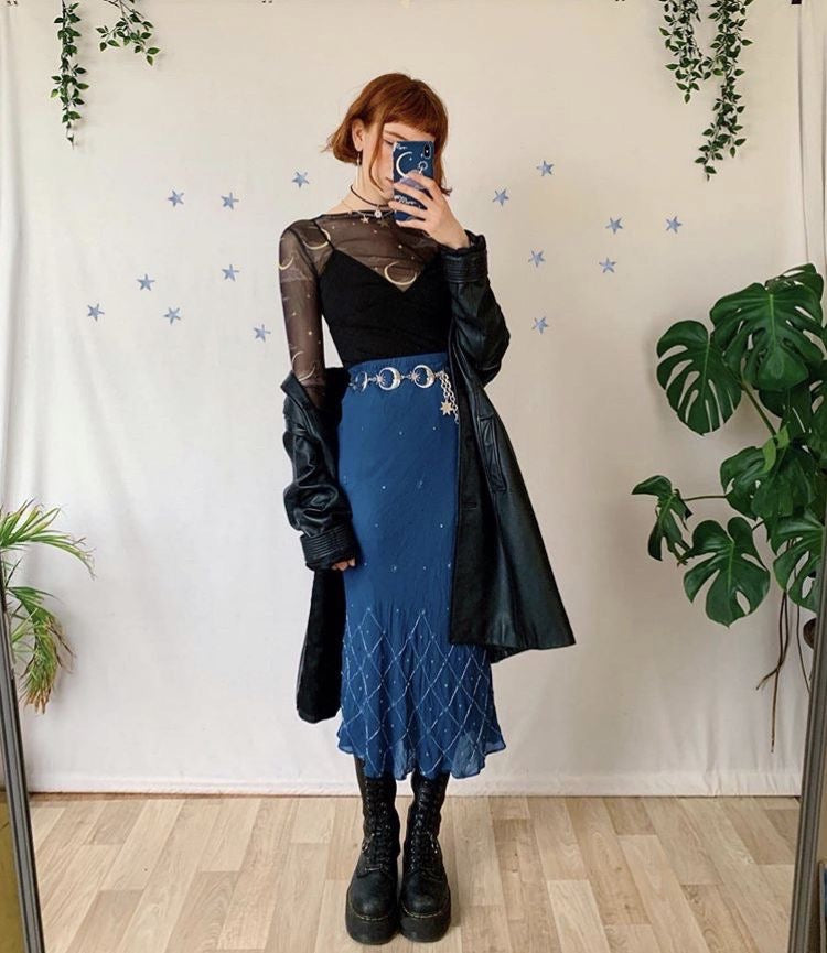 1990s & 2000s Whimsy Witch Wholesale Bundle - 16 Pieces