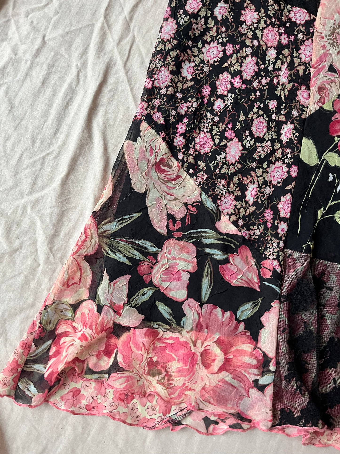Cherry Skirt UK 10-14