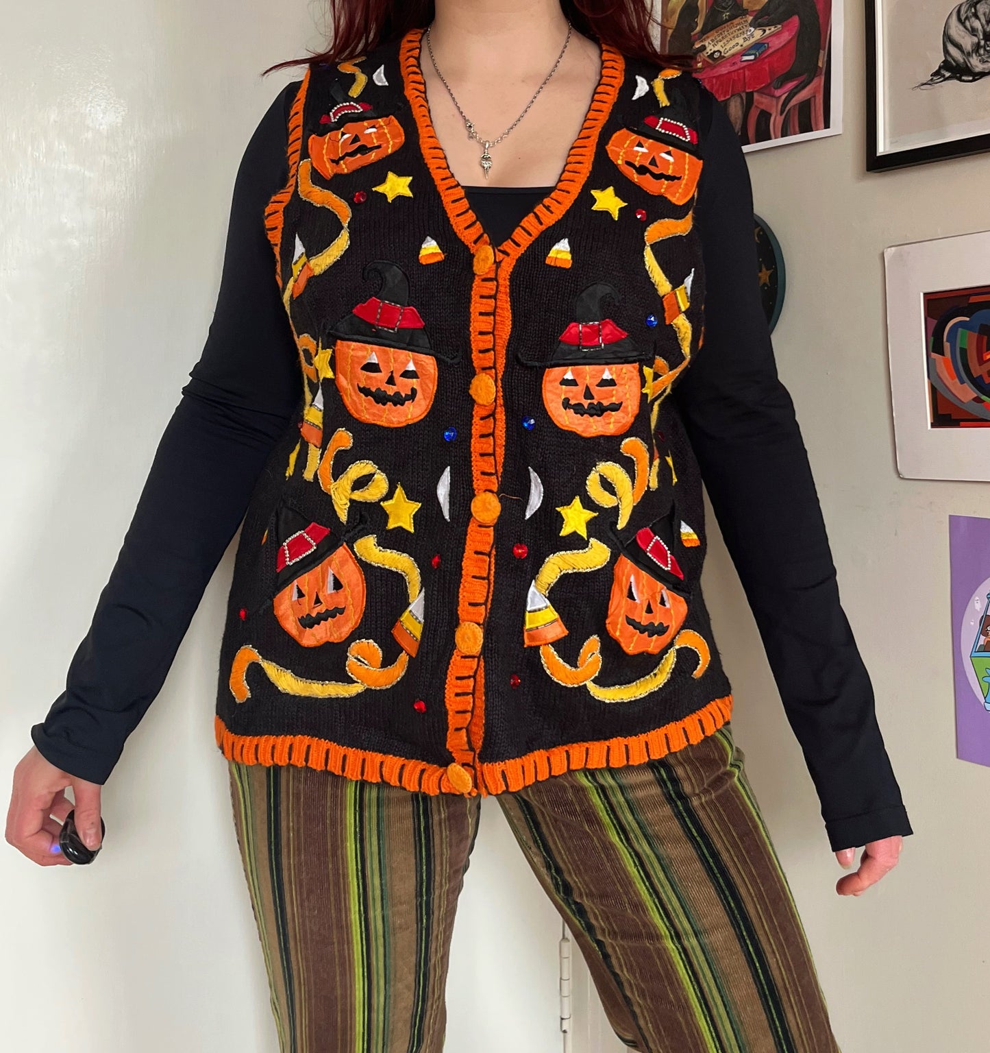 All Hallows 1990s Halloween Sweater Vest L