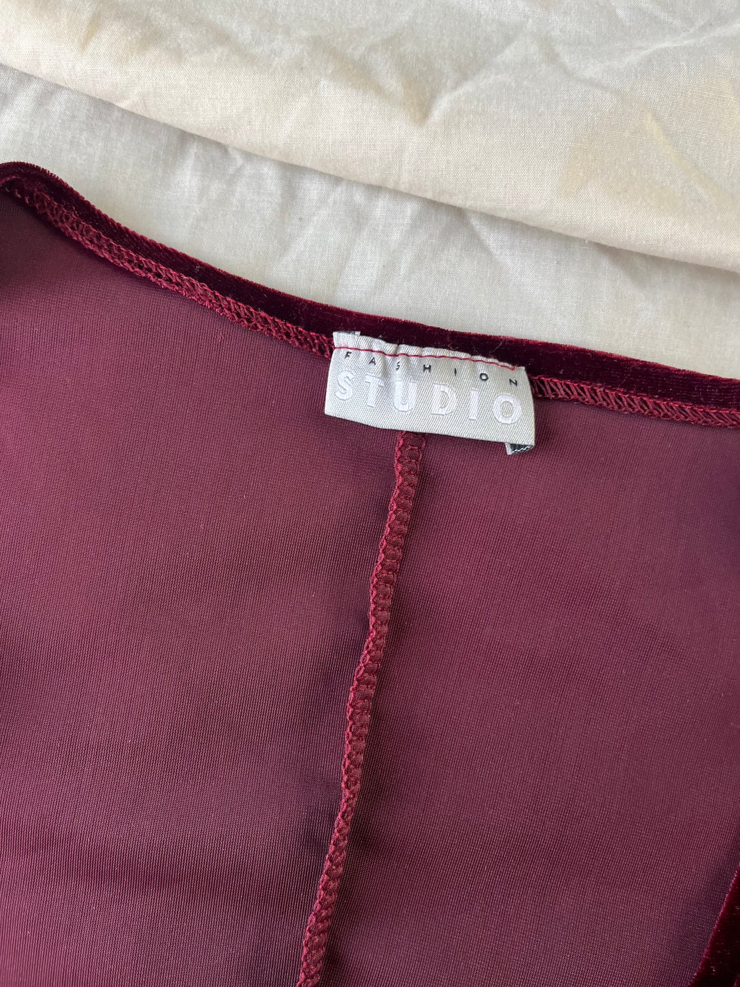 Carmilla Cape UK 8-10