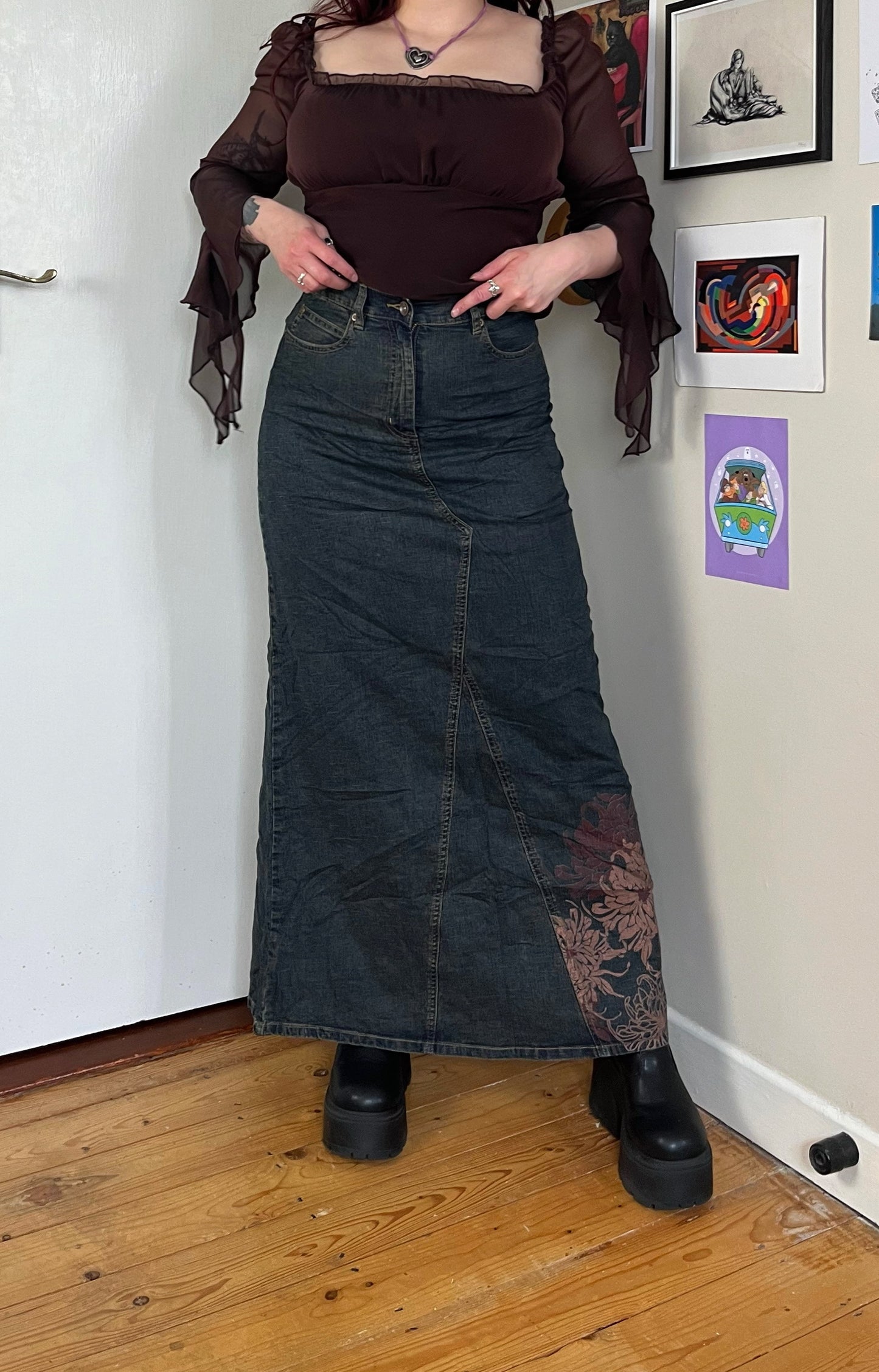 Chloe Skirt UK 10-12 & UK 16-18 (Two Sizes)
