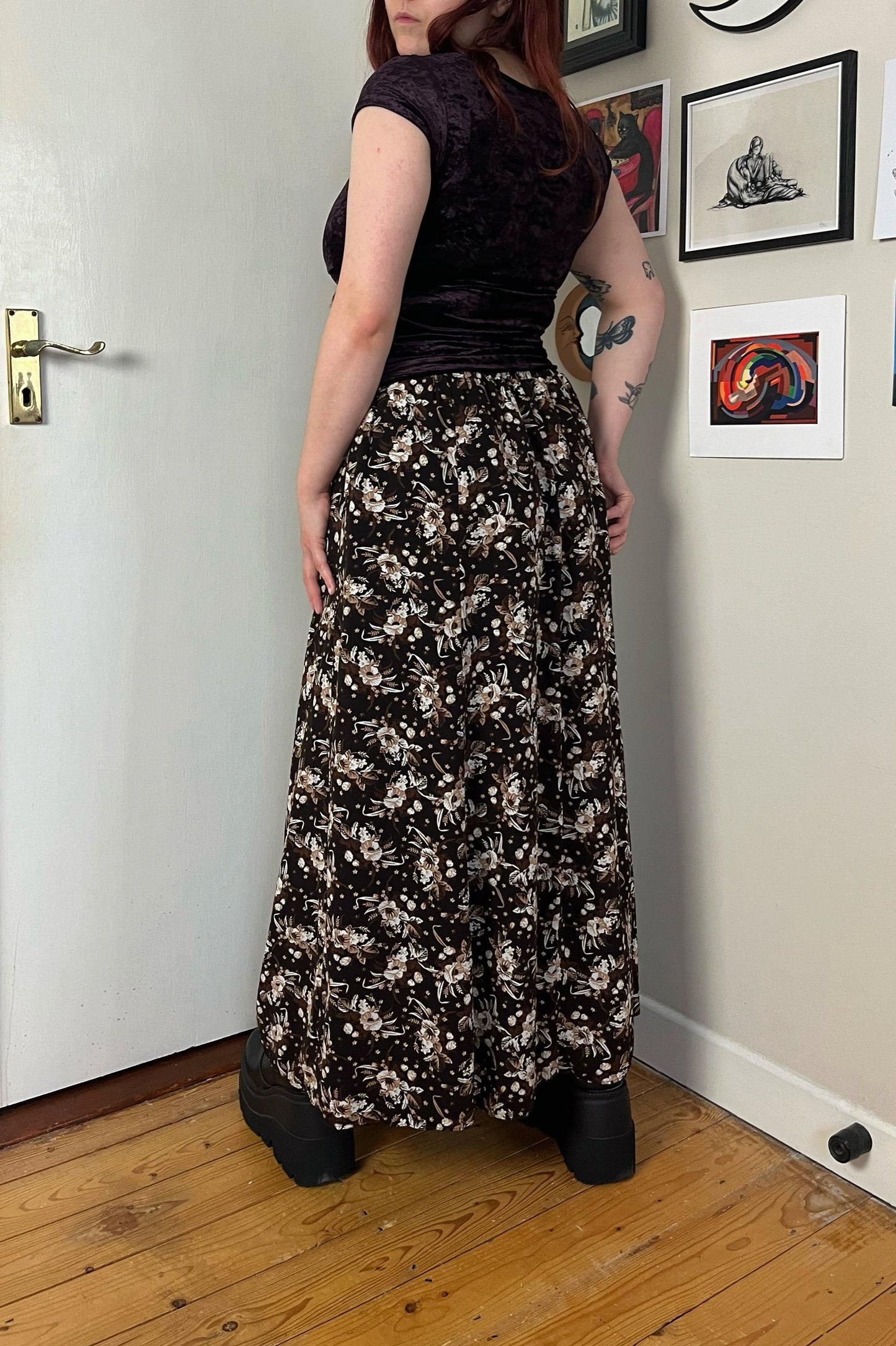 Daphne 90s Skirt UK 10-18