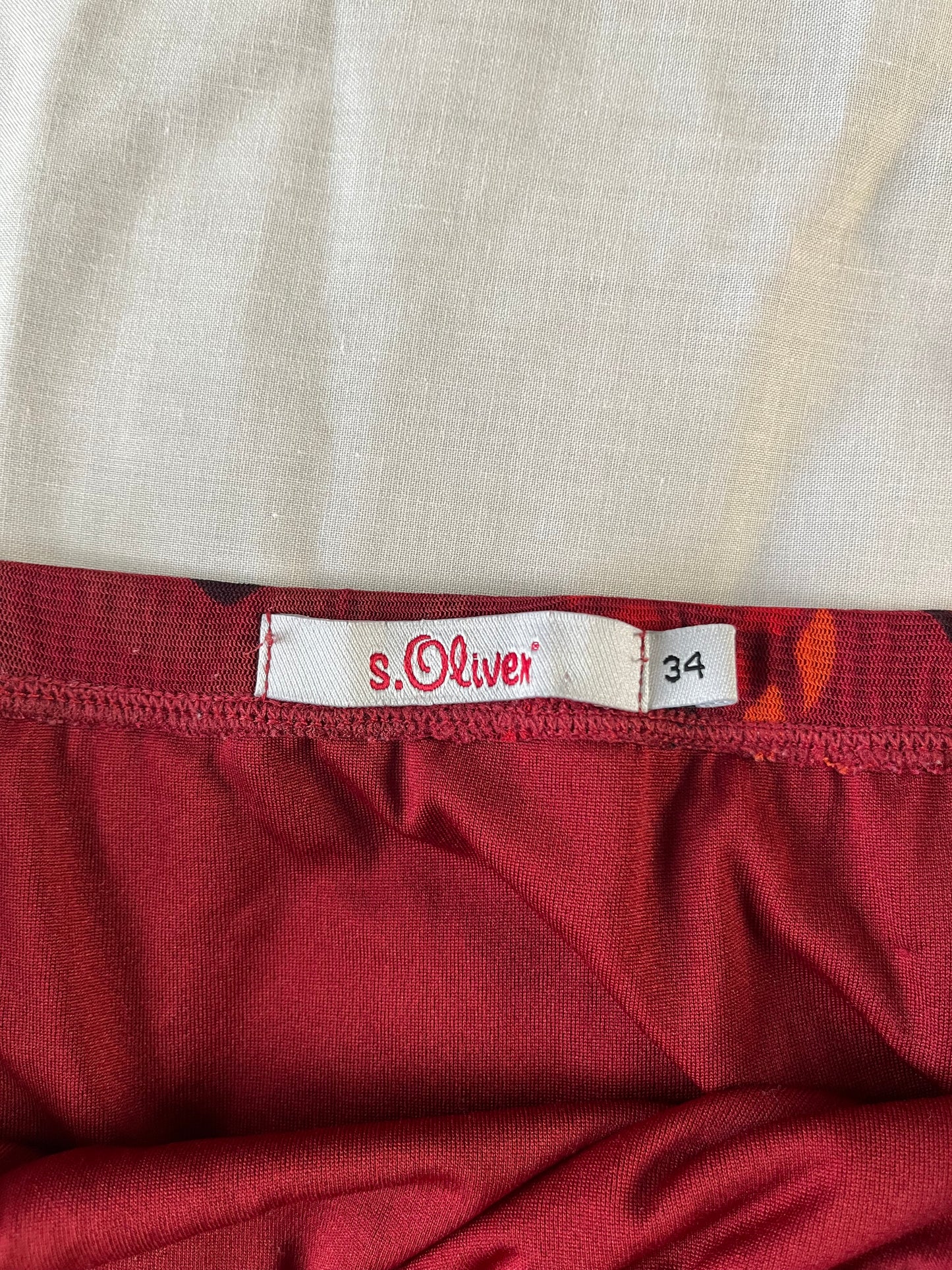 Naomi 90s Skirt UK 8-12