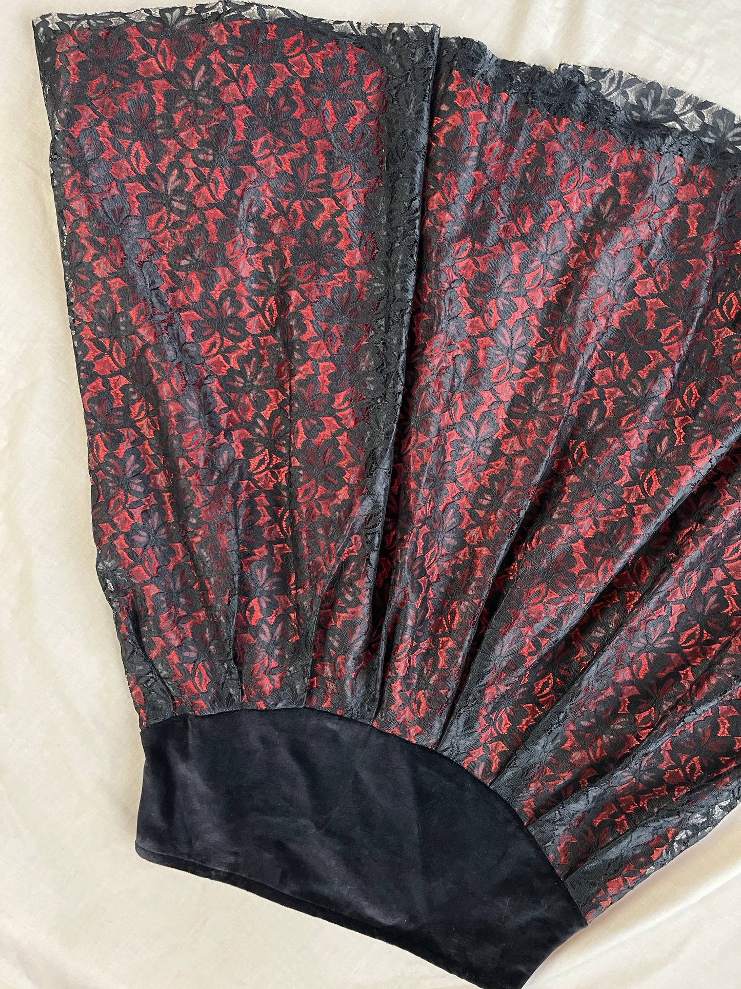 Lace and Velvet Skirt UK 8