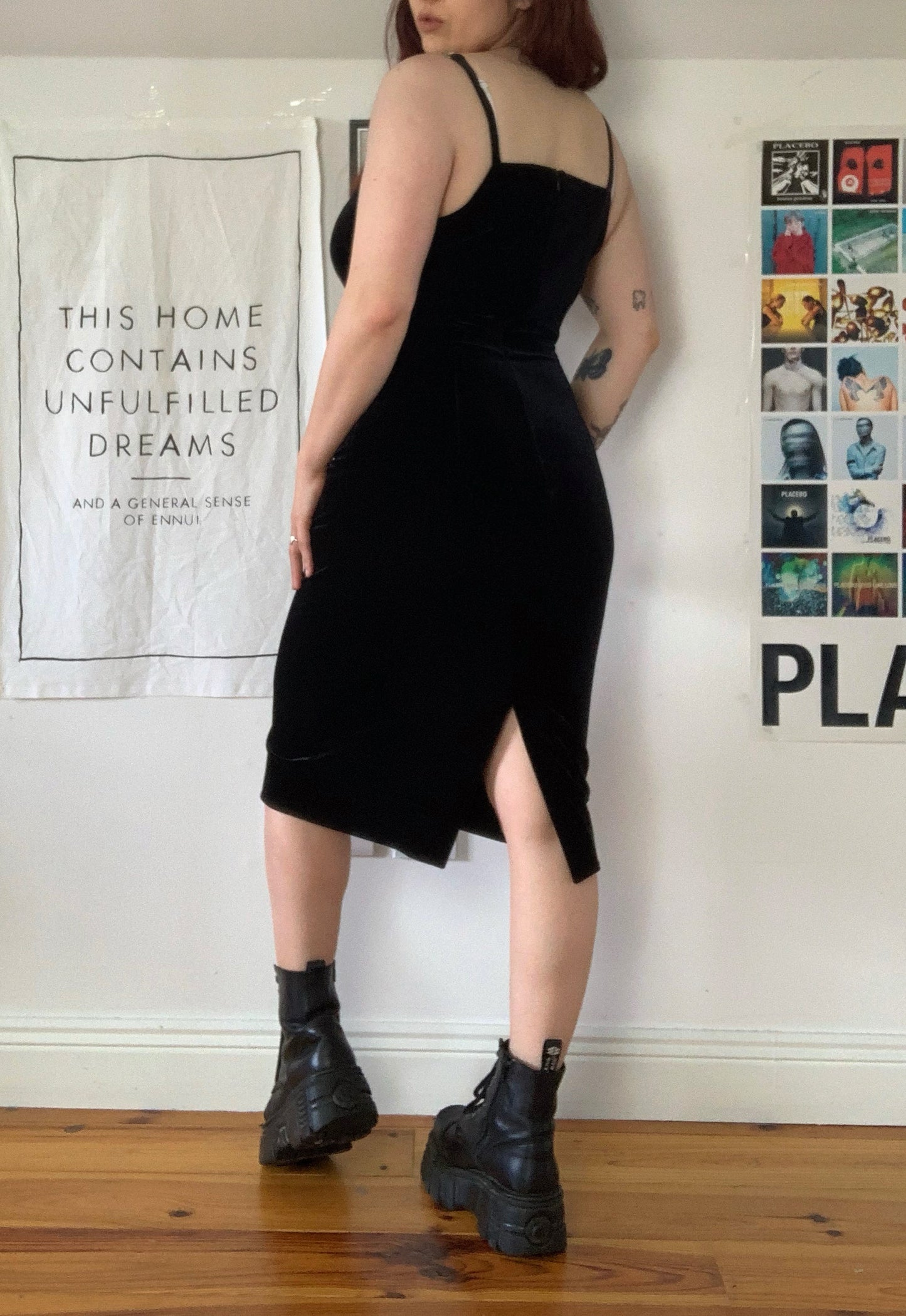 Aurora 90s Velvet Dress UK 10/12