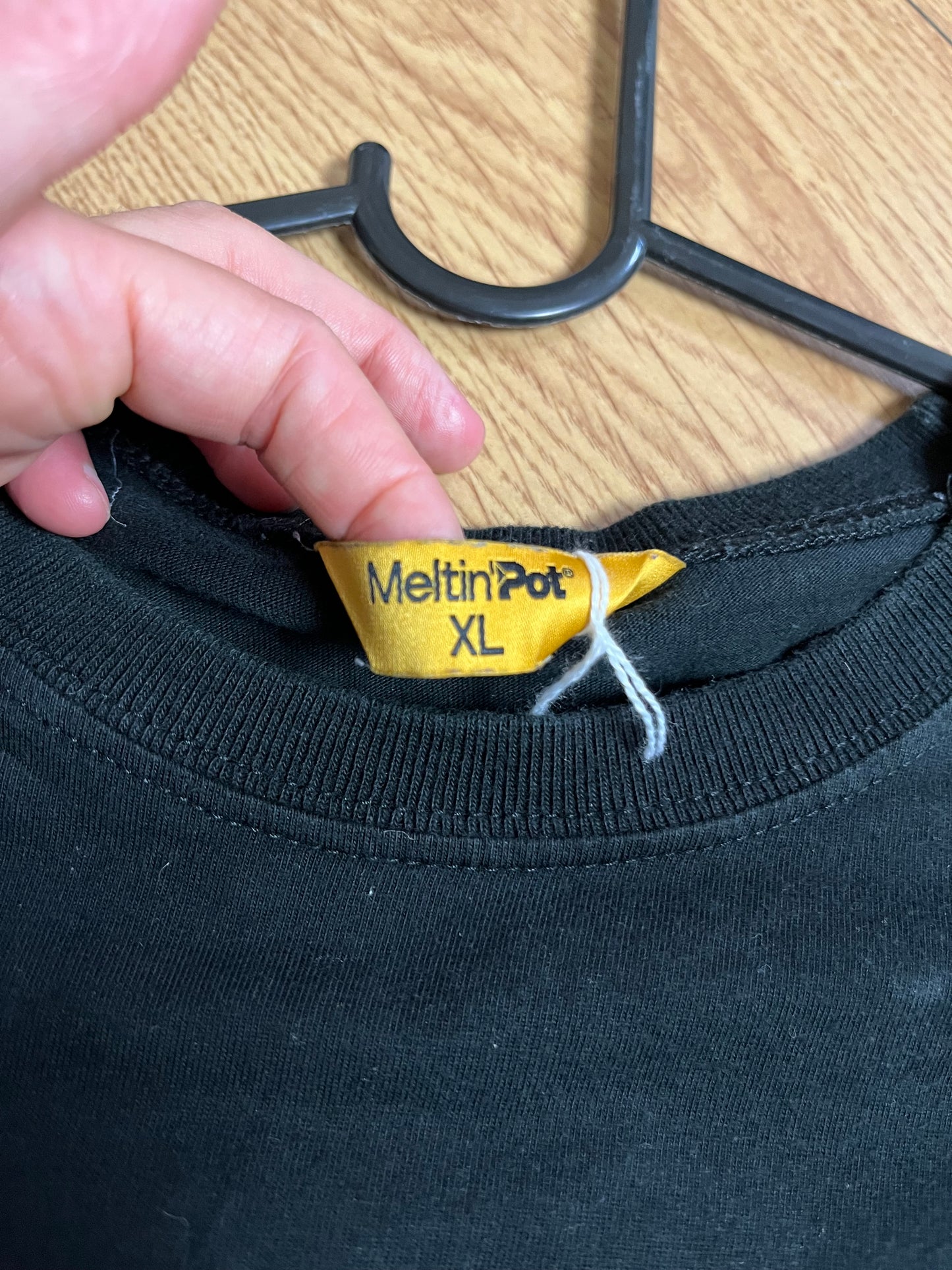 Meltin' Pot Tee XL