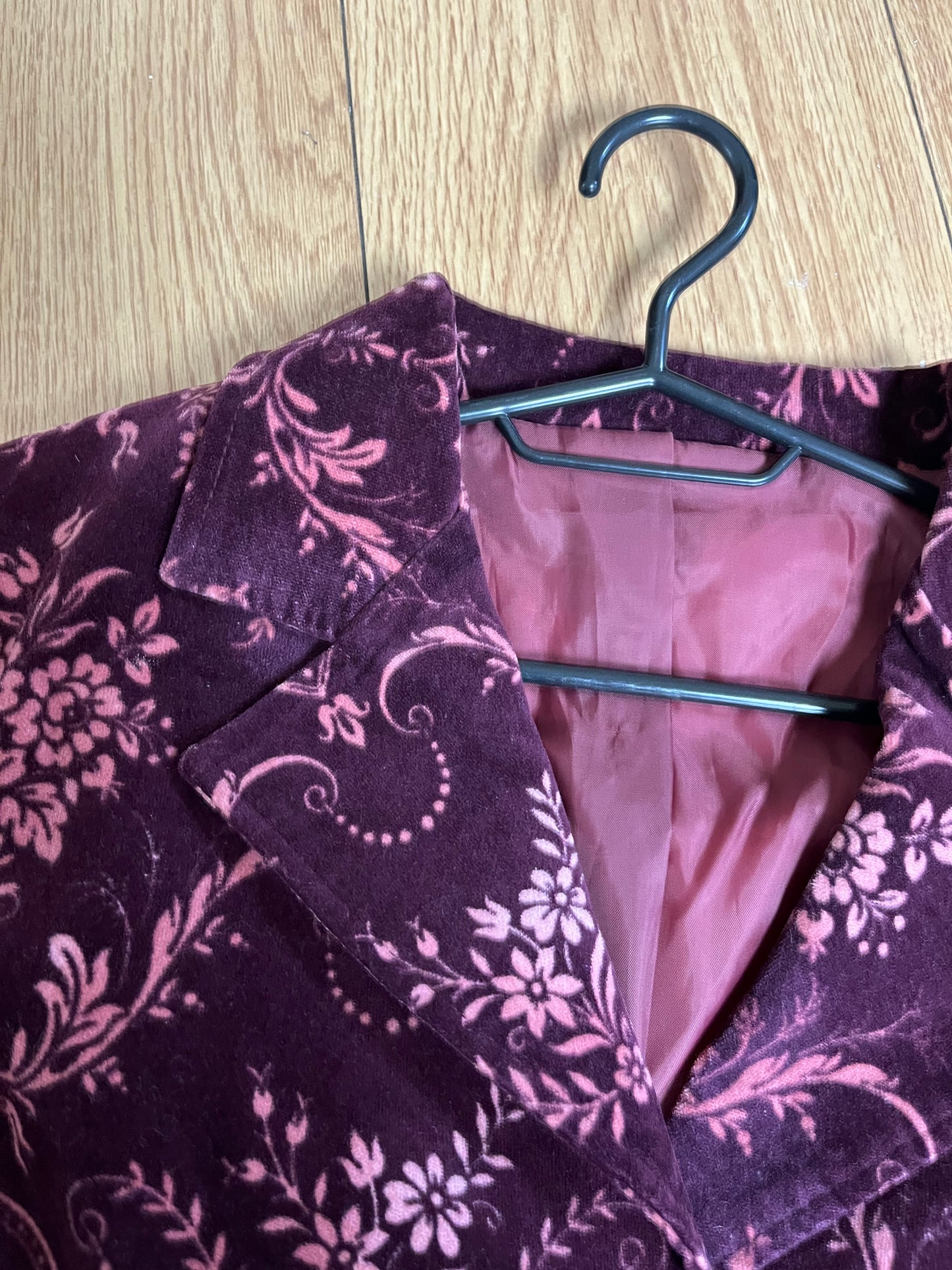 Velvet Jacket UK 8/S