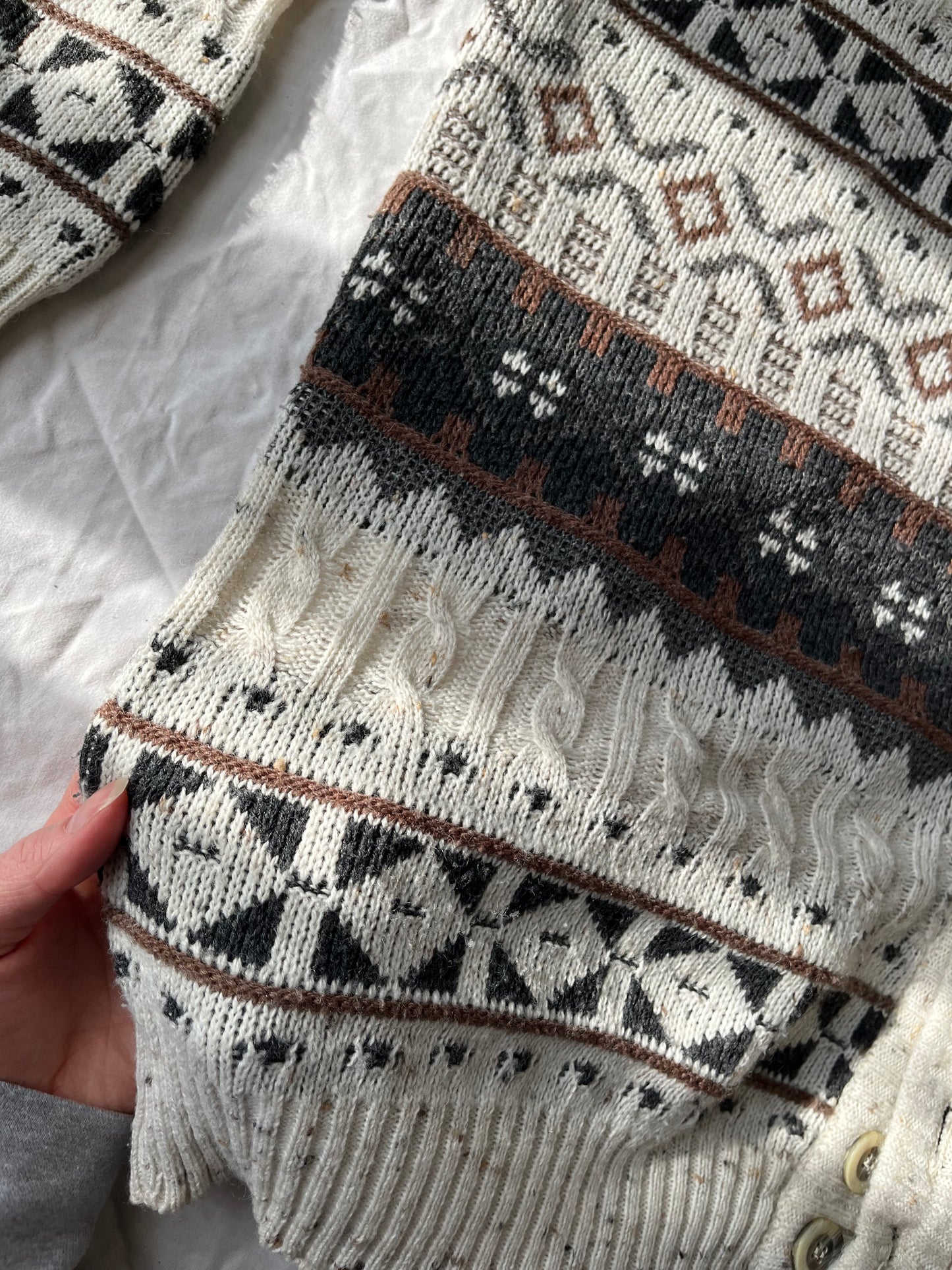 Brown and White Cardigan XXL