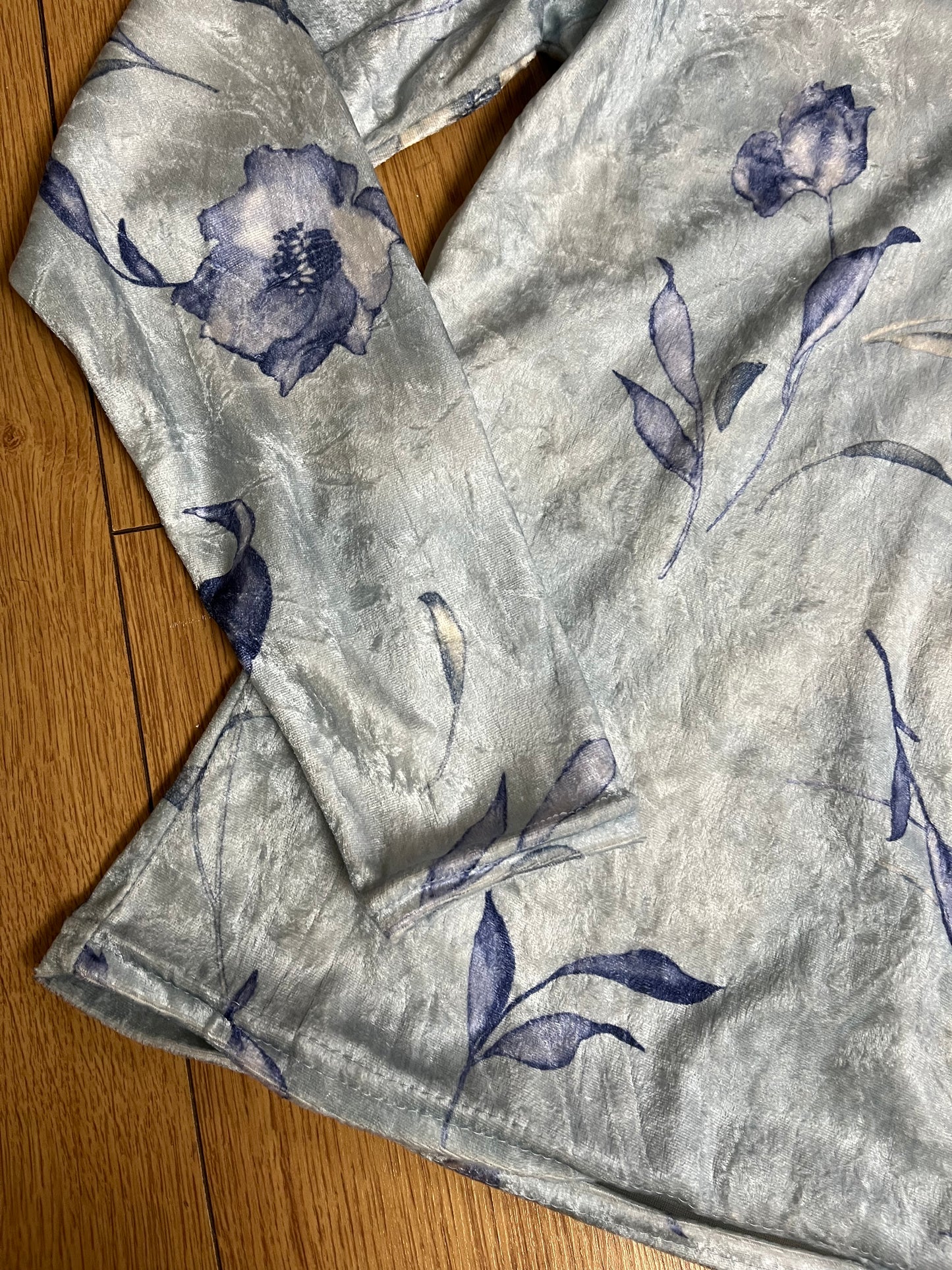 Floral Velvet Top UK 10