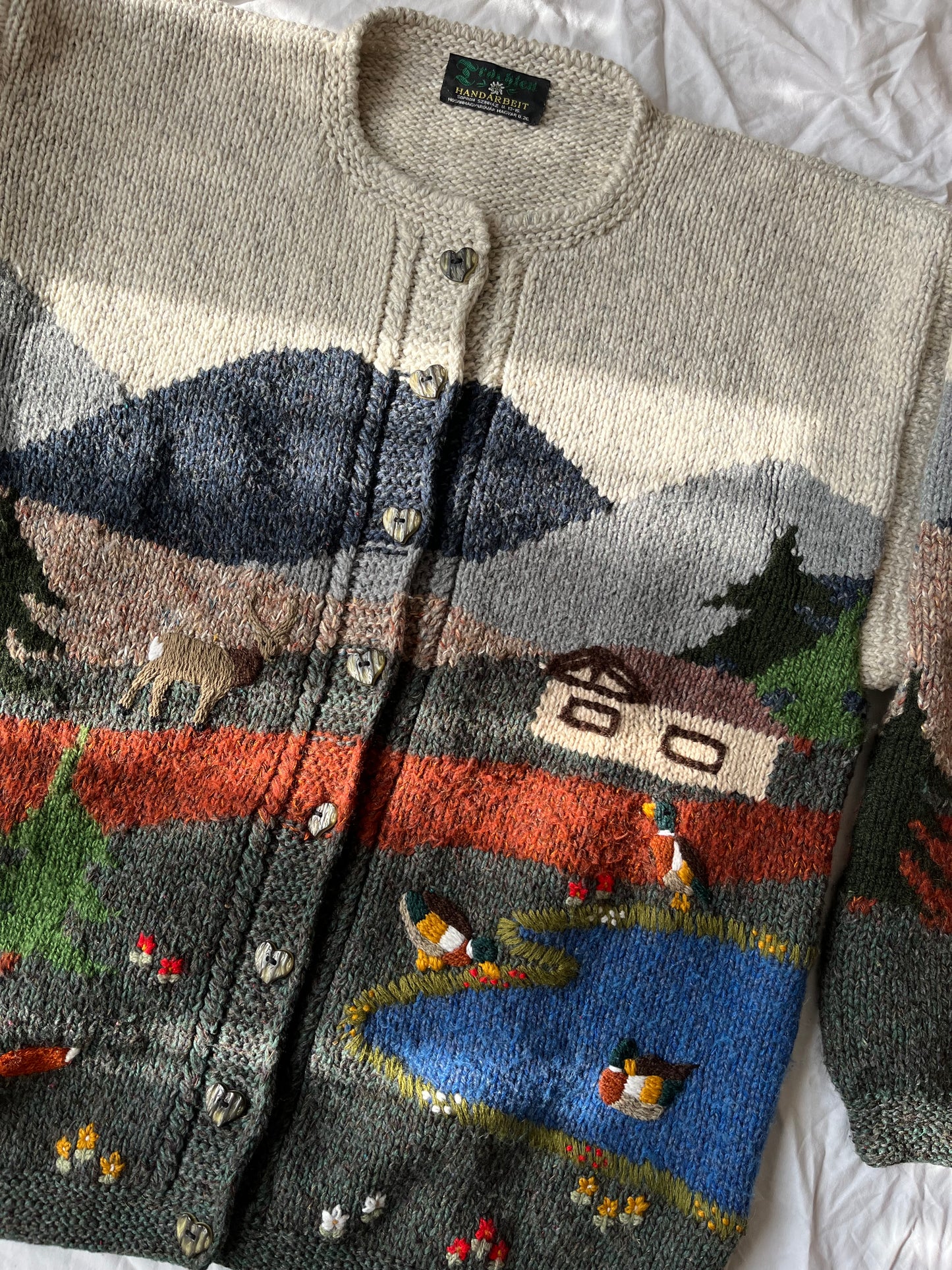 Nature Themed Cardigan XXL