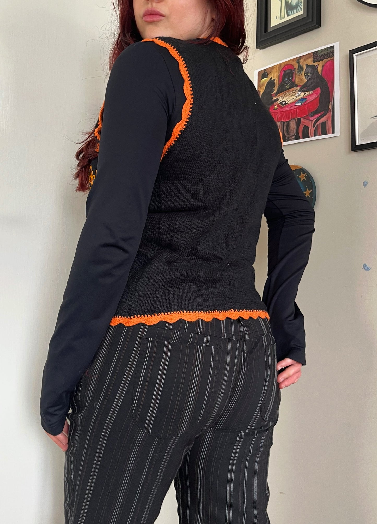Crypt 1990s Halloween Sweater Vest M