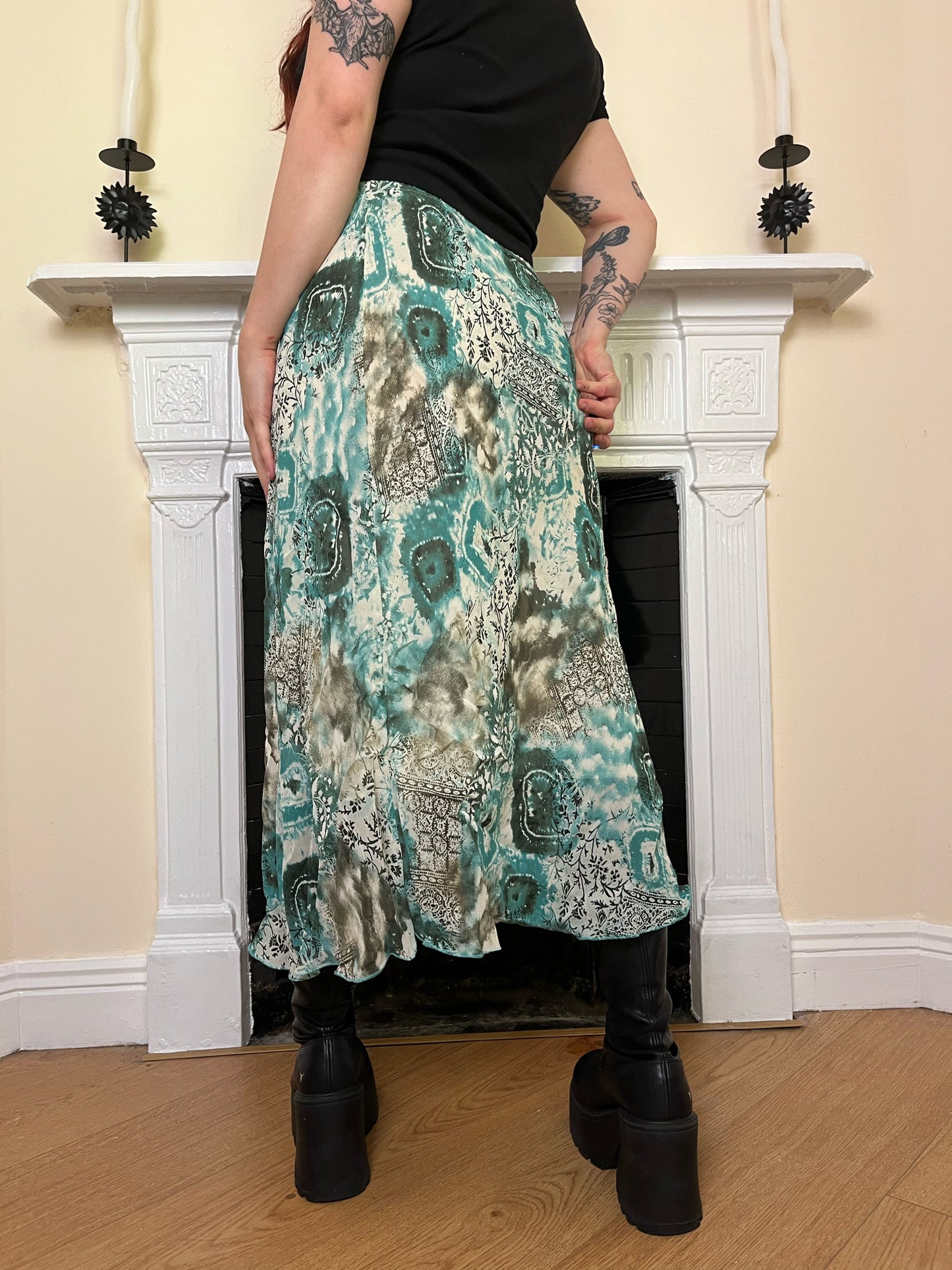 Floral Skirt UK 14-16