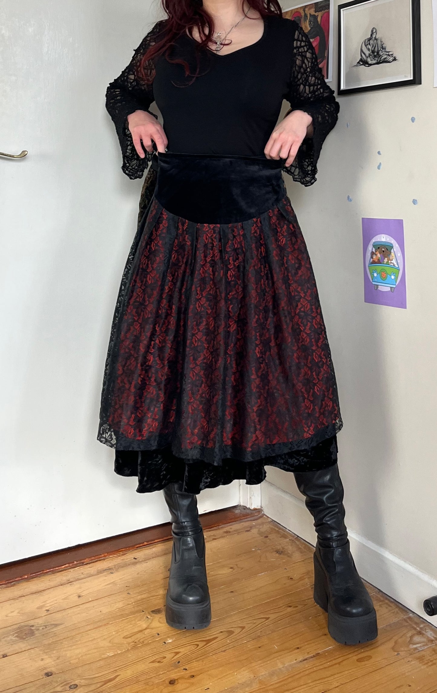 Lace and Velvet Skirt UK 8