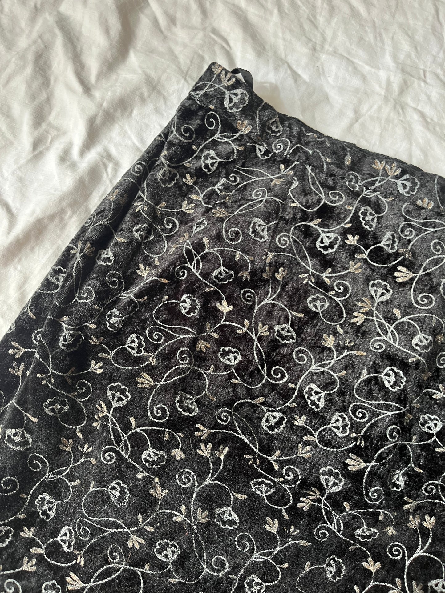 Floral Velvet Skirt UK 10