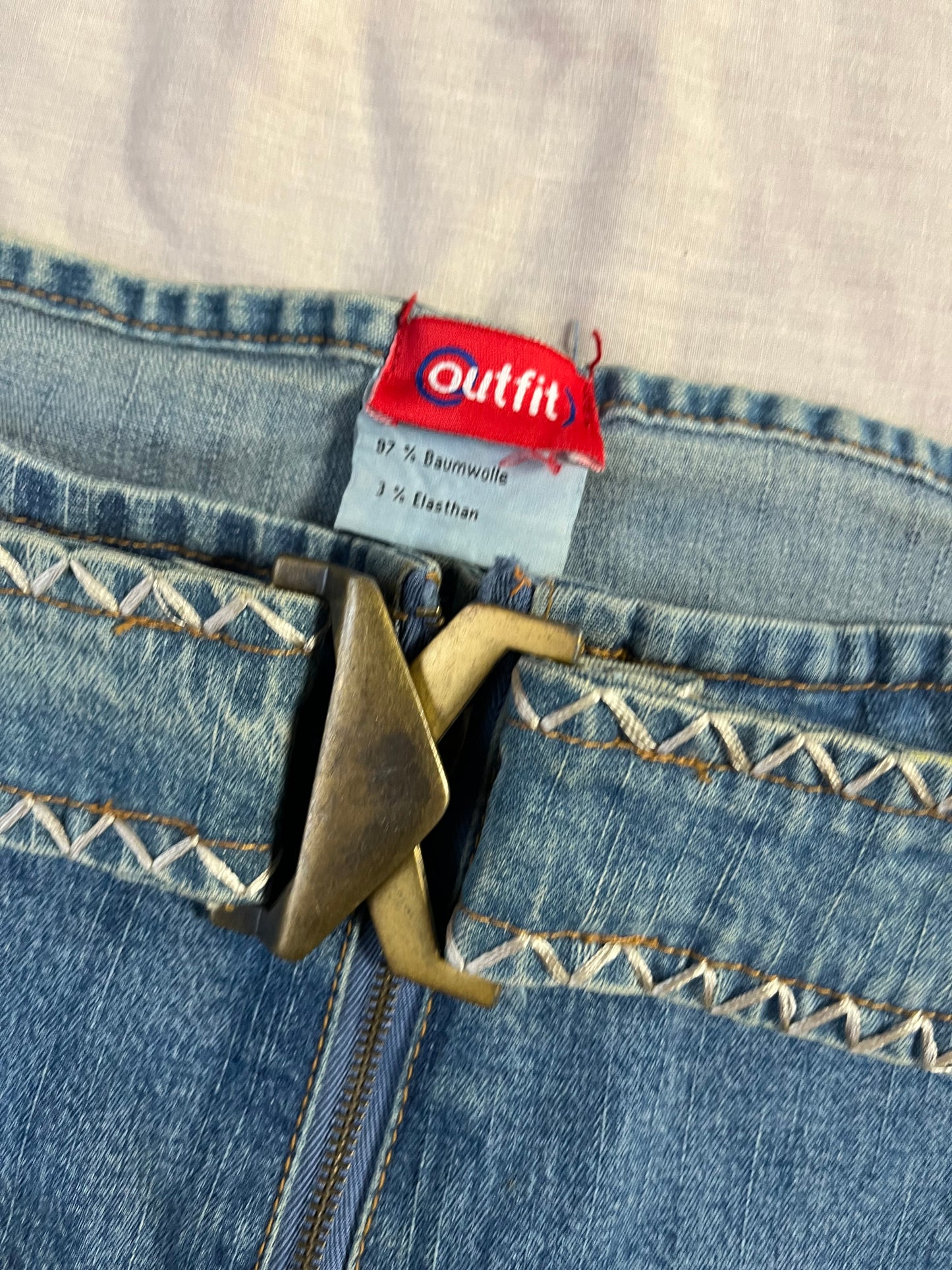 Flared Jeans - UK 14-16