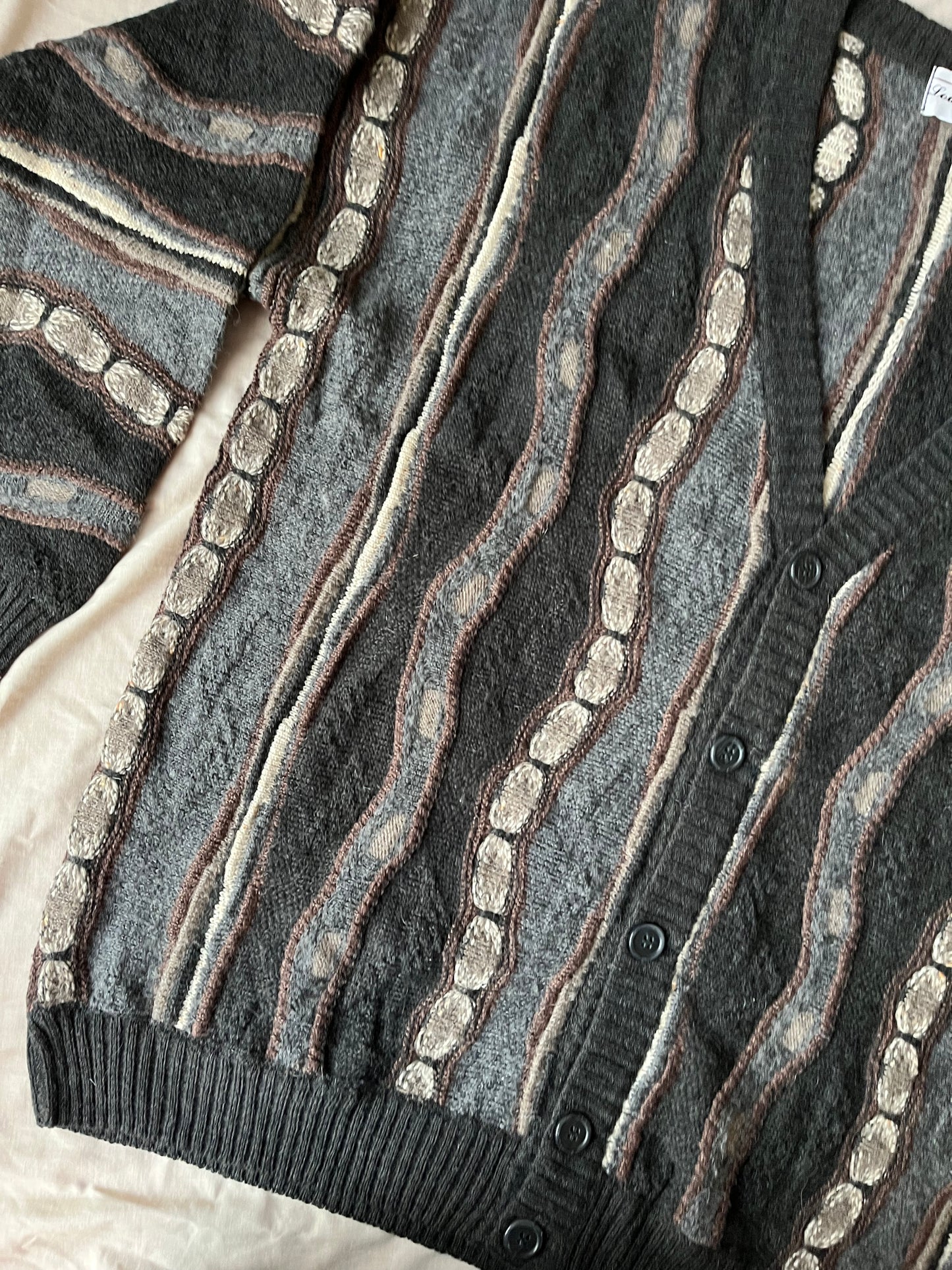 Kerri Cardigan UK 6-20/XL