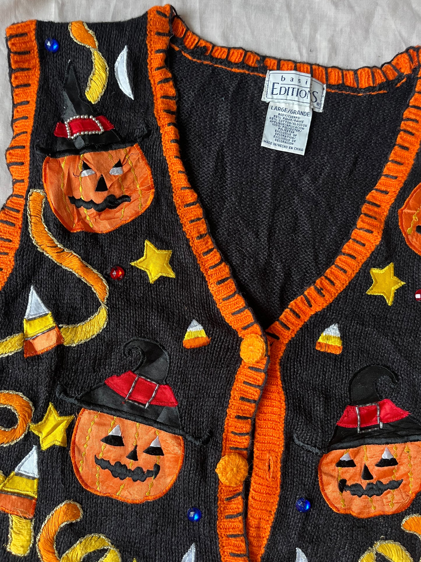 All Hallows 1990s Halloween Sweater Vest L