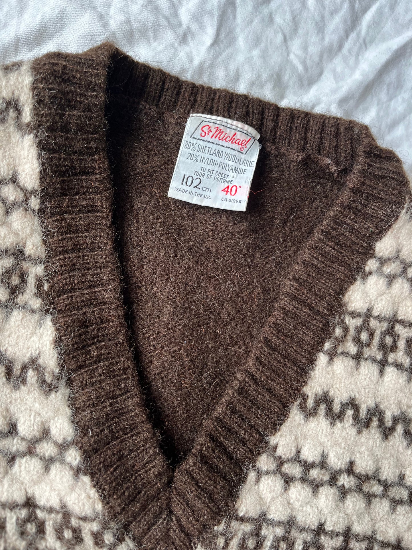 Sweater Vest UK 10