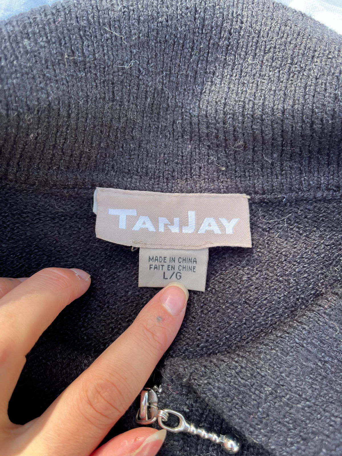 The Familiar Cardigan L