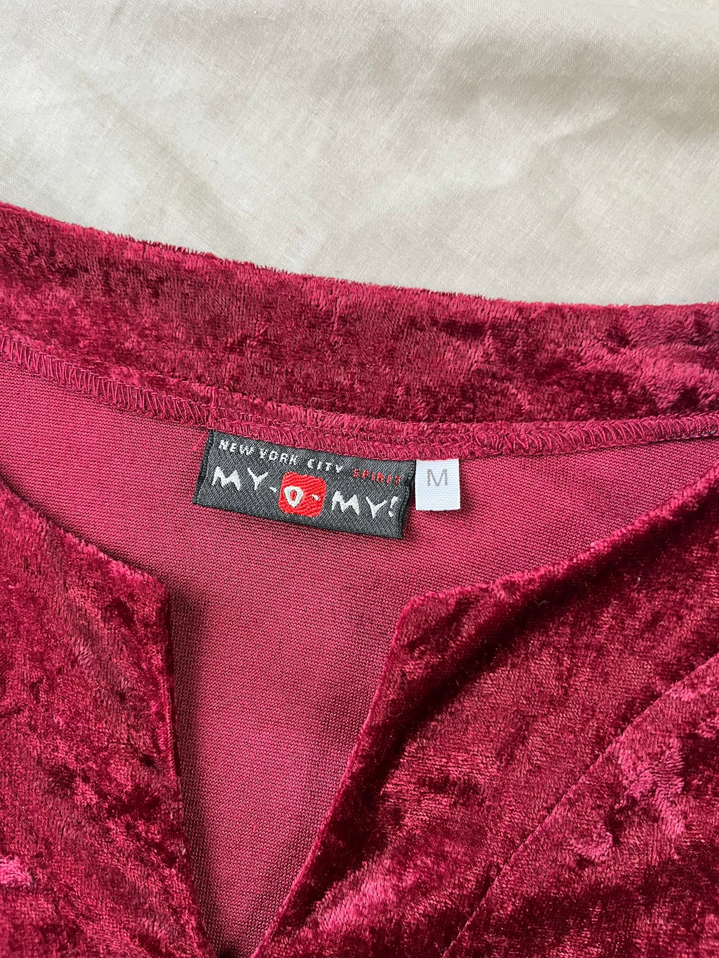 Red Velvet Top UK 10