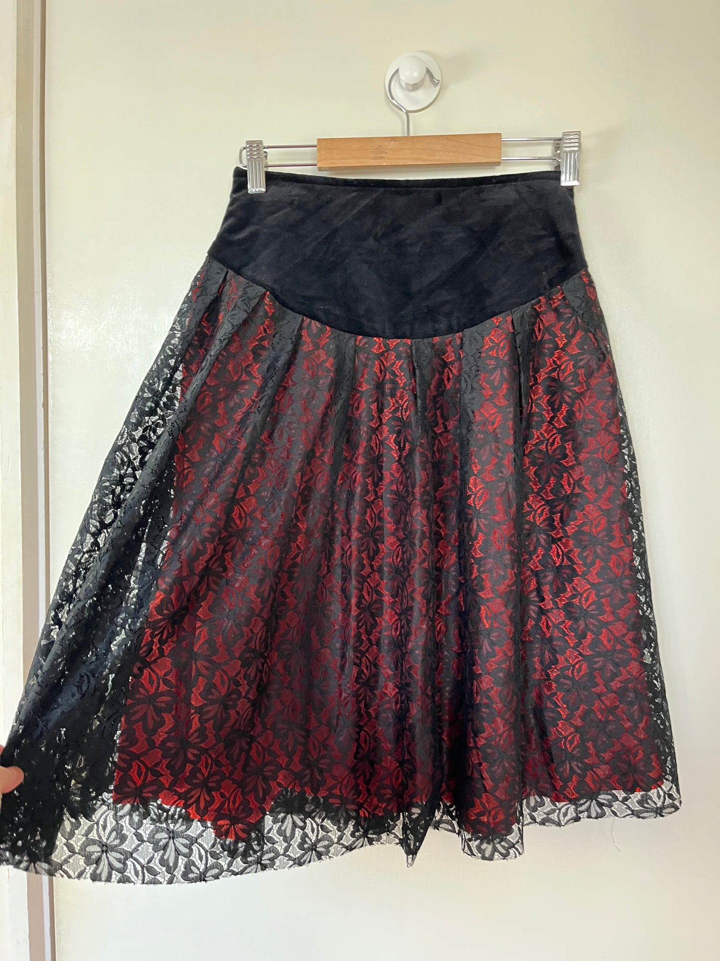 Lace and Velvet Skirt UK 8
