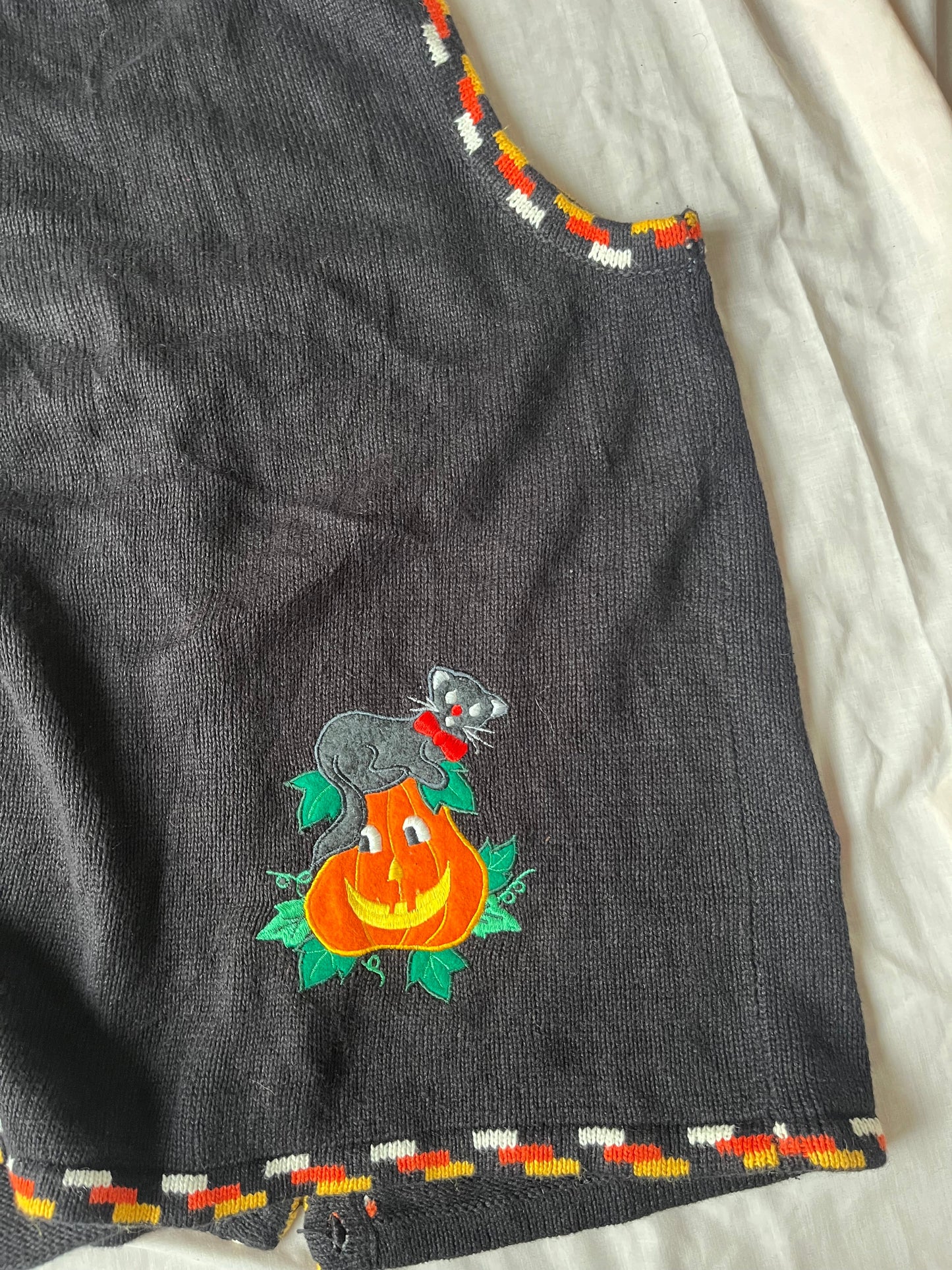 Boneyard 1990s Halloween Sweater Vest L