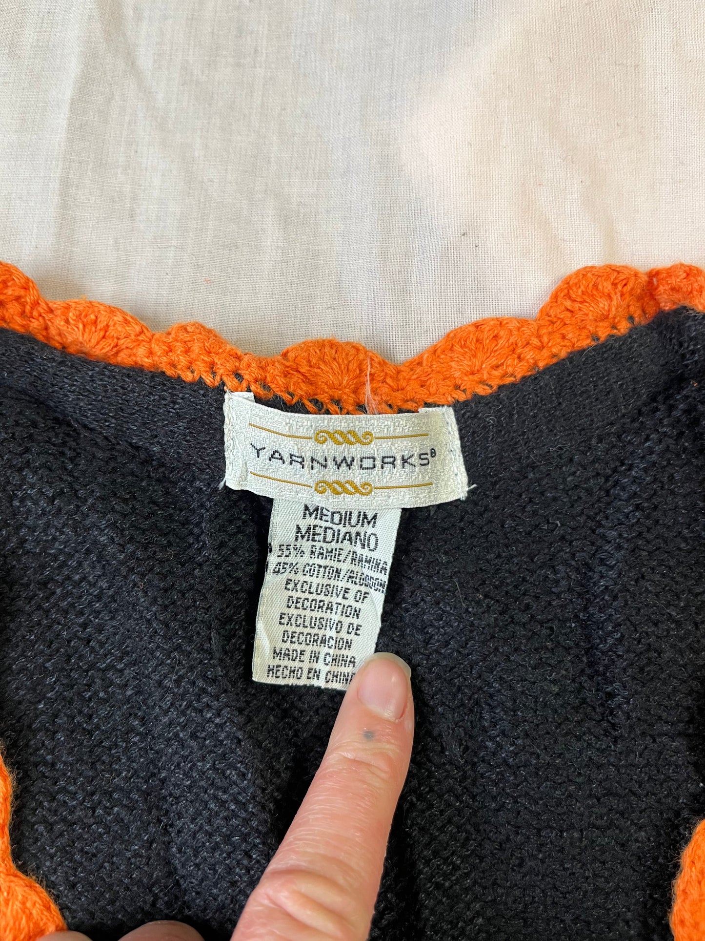 Crypt 1990s Halloween Sweater Vest M