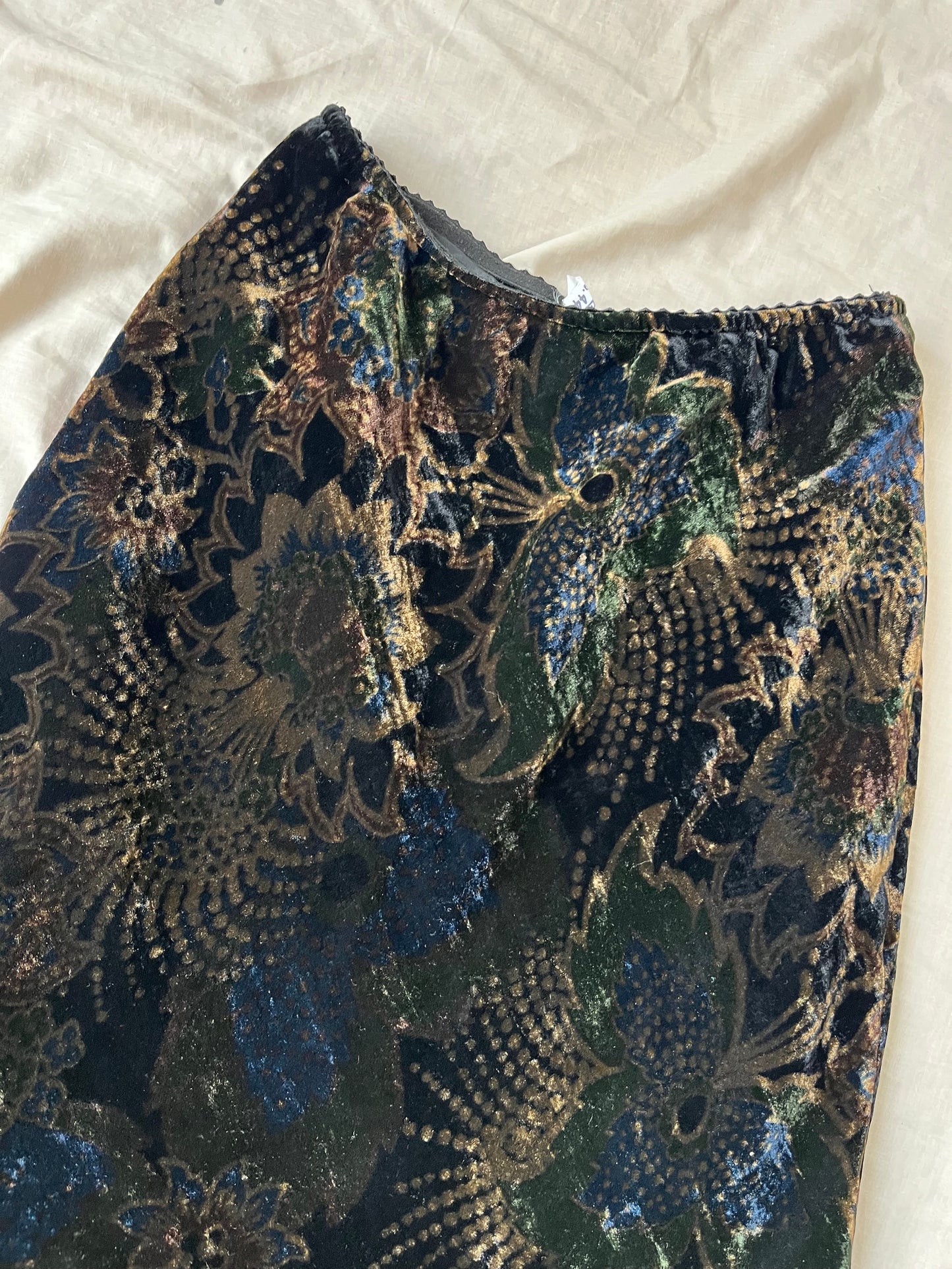 Velvet Floral Skirt UK 6-12
