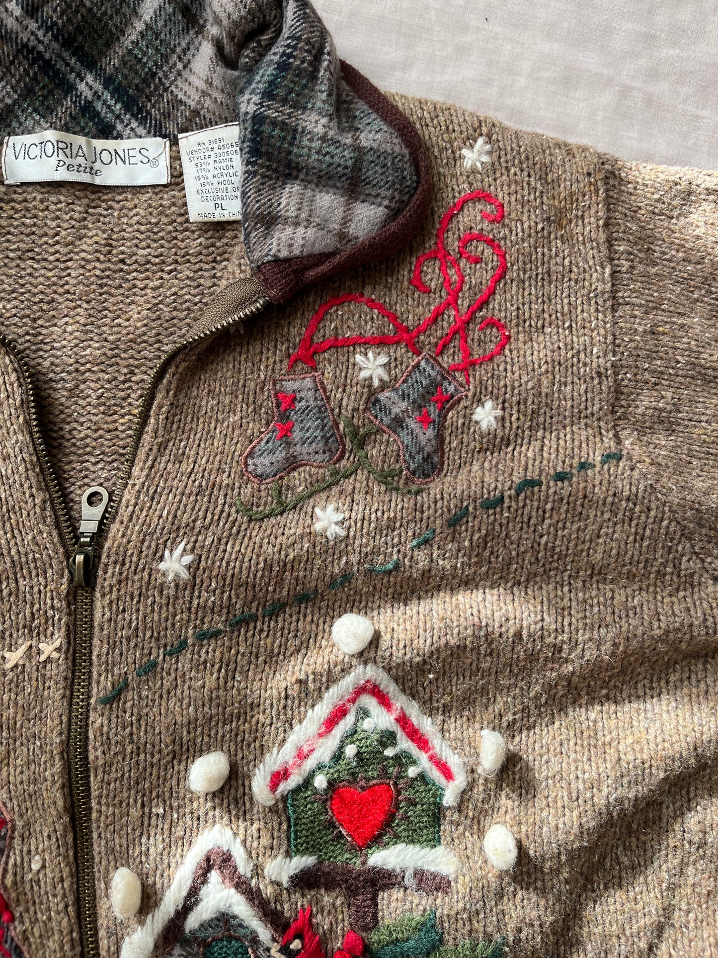 Winter Woodland 1990s Cardigan UK 4-14/M