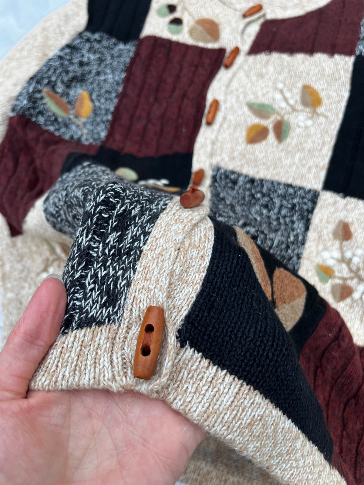 Acorn Cardigan L