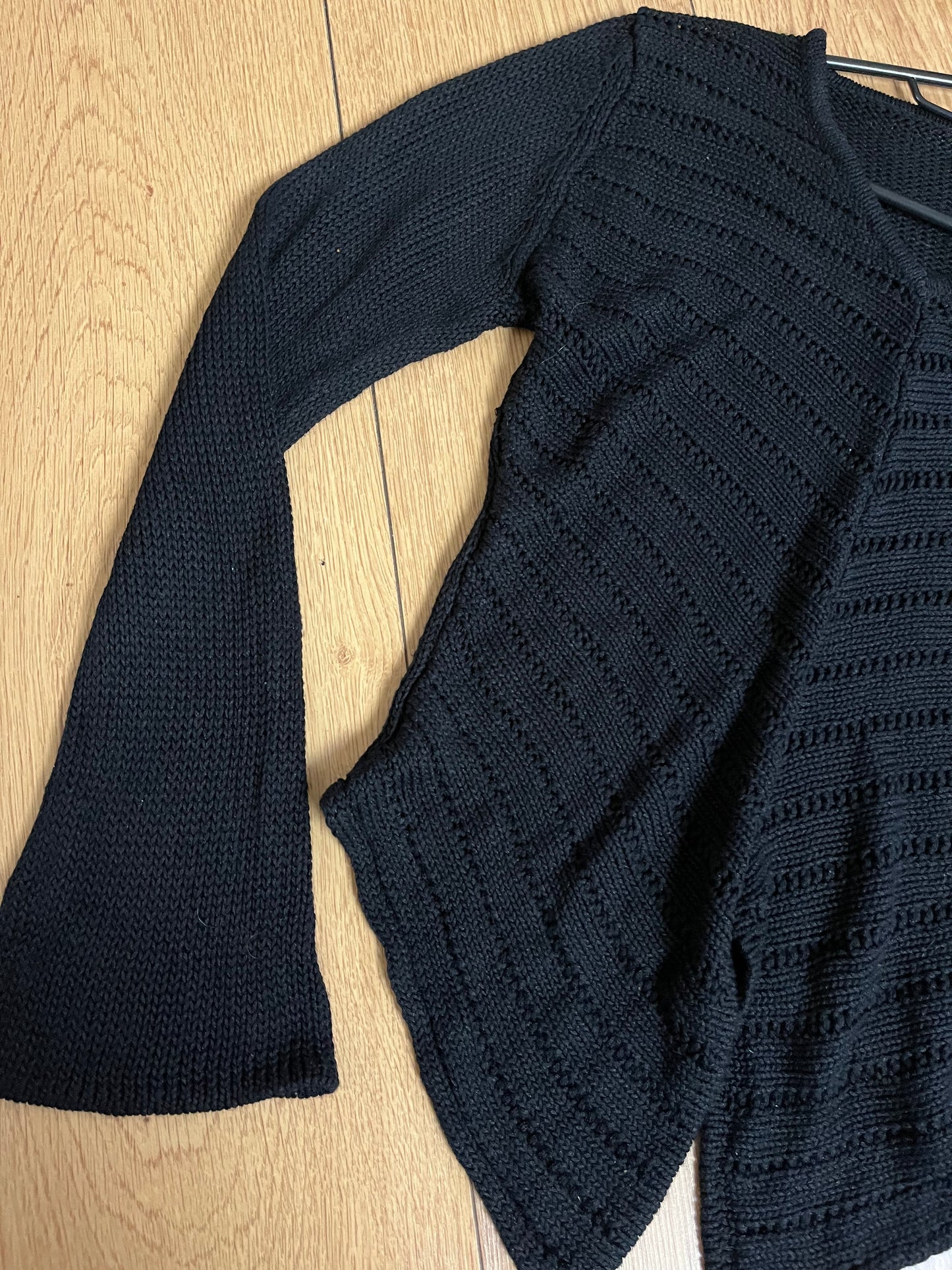 Black Jumper UK 6-10