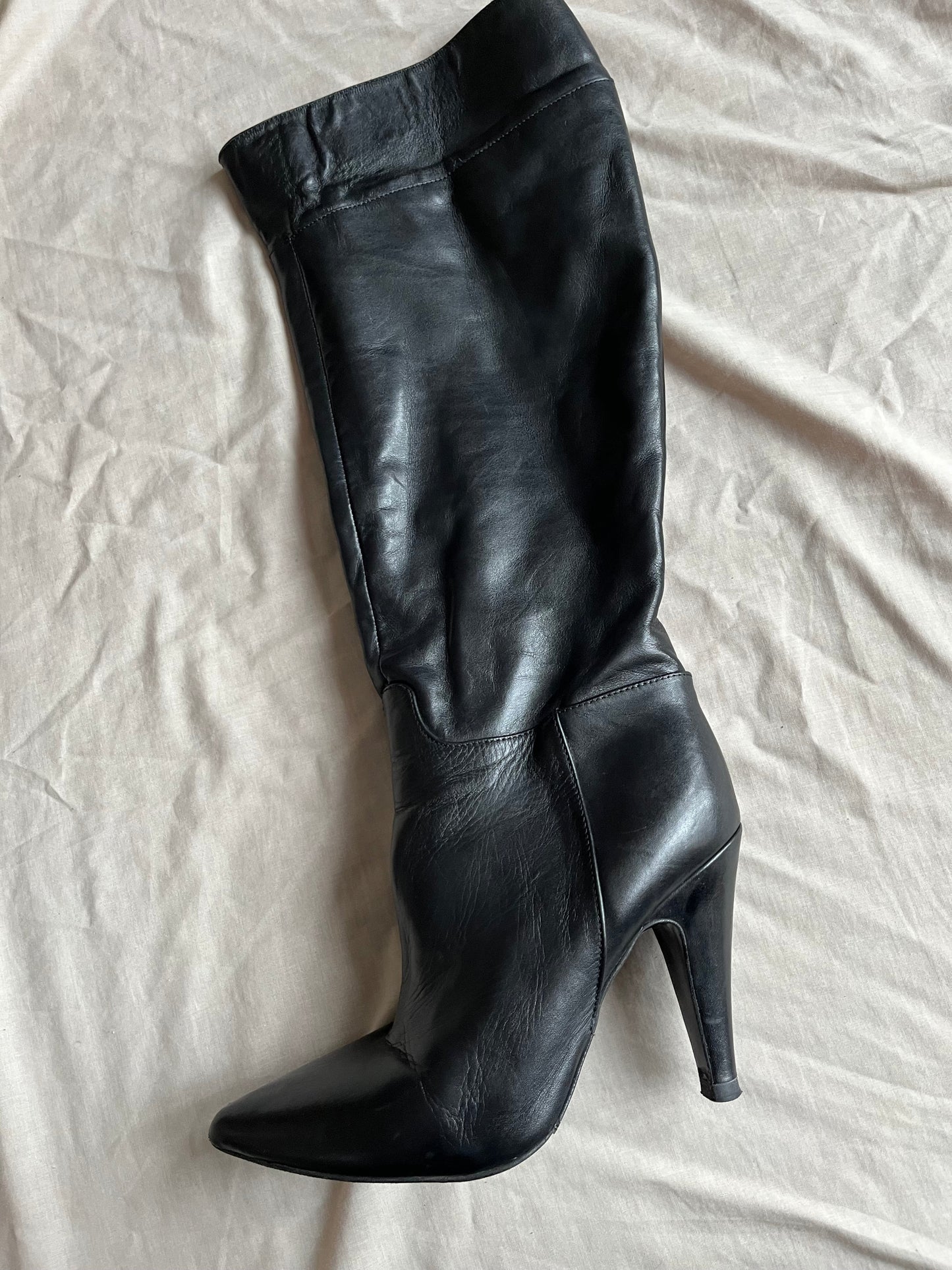 1990s Black Leather Boots UK 4/ EU 37