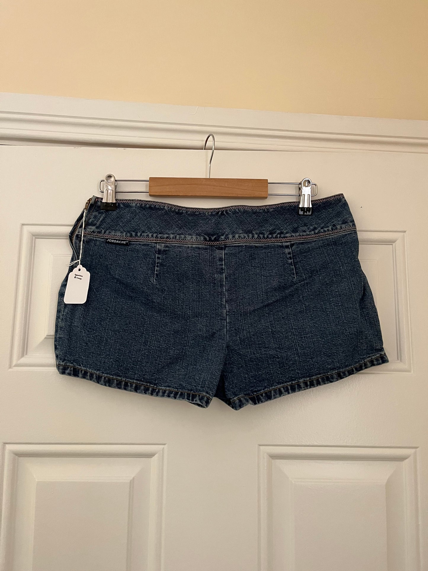 Butterfly Shorts UK 8
