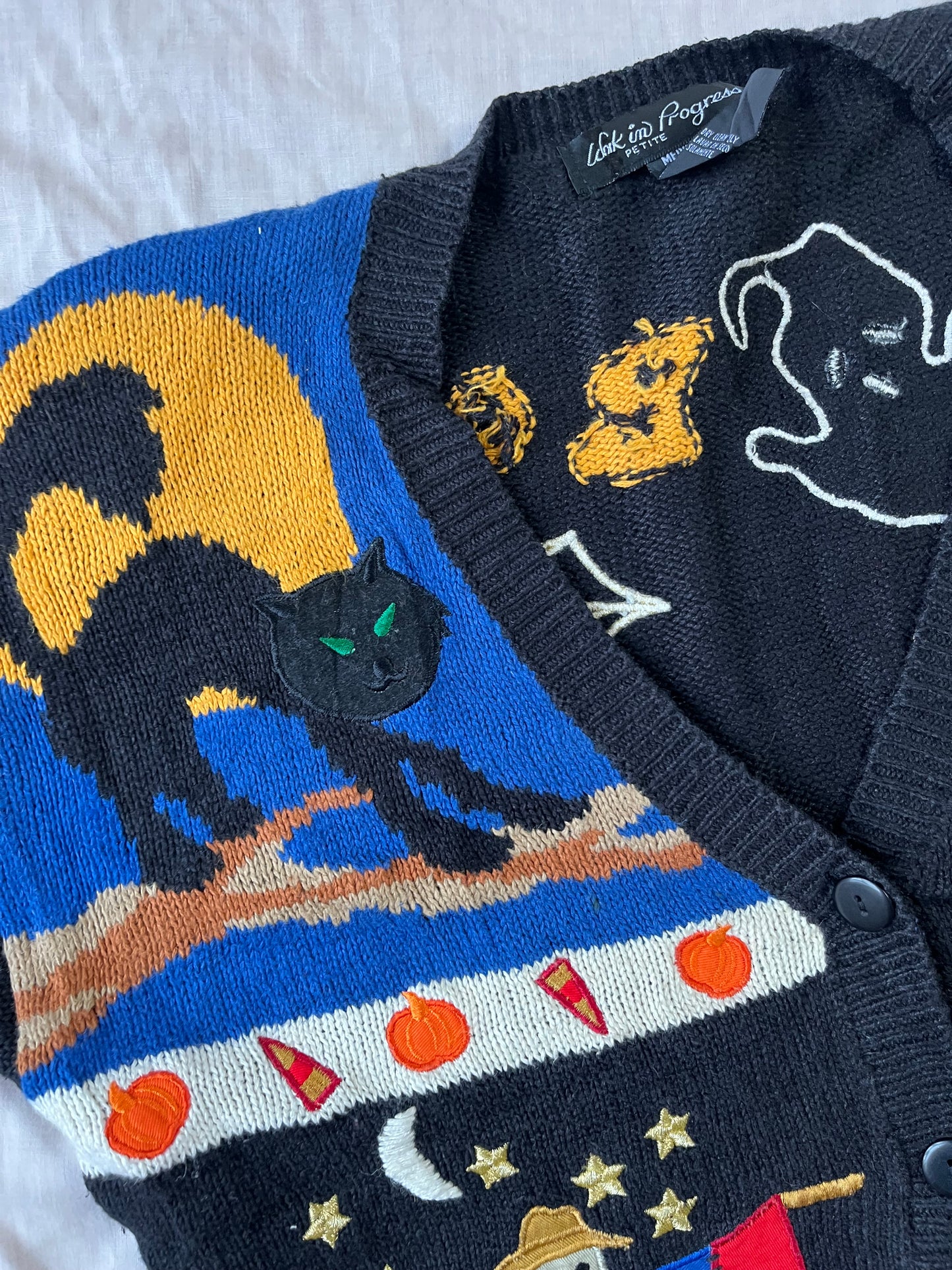 Haunted Harvest 1990s Halloween Cardigan L