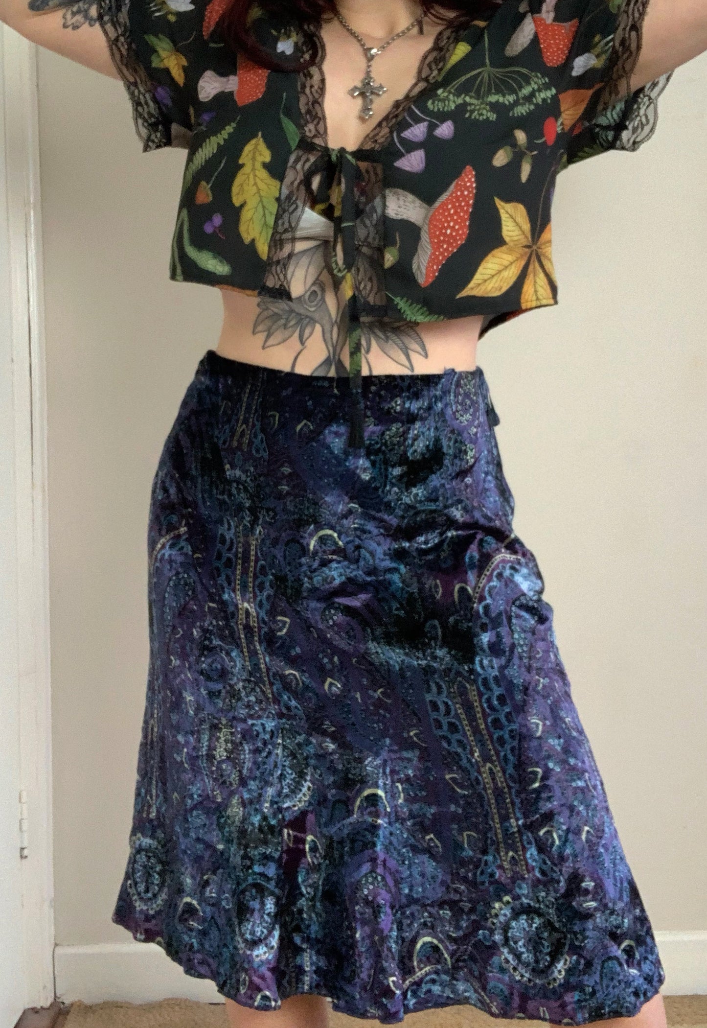 Sophie 90s Velvet Skirt UK 14