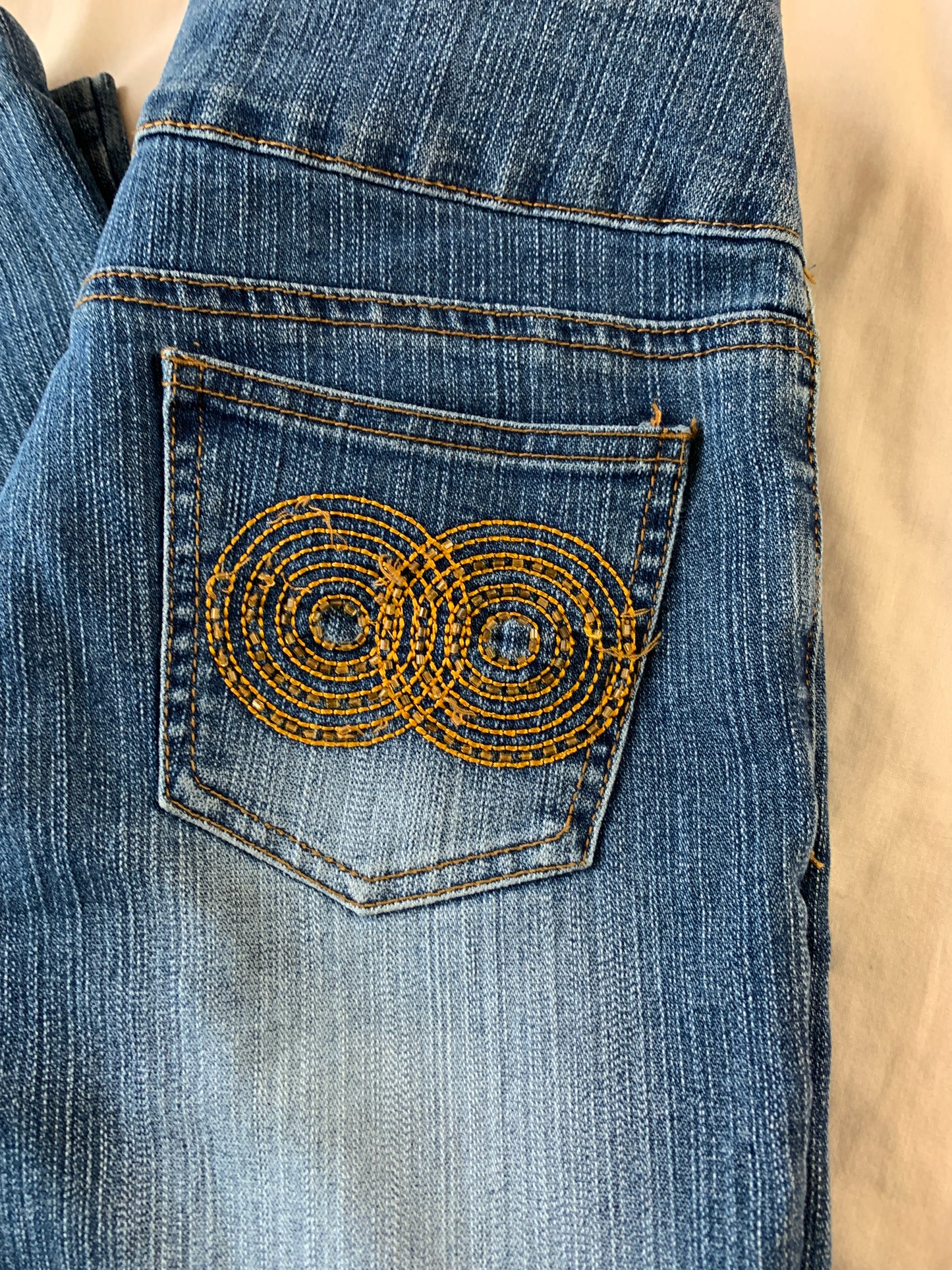 Cedar 00s jeans UK 8/10