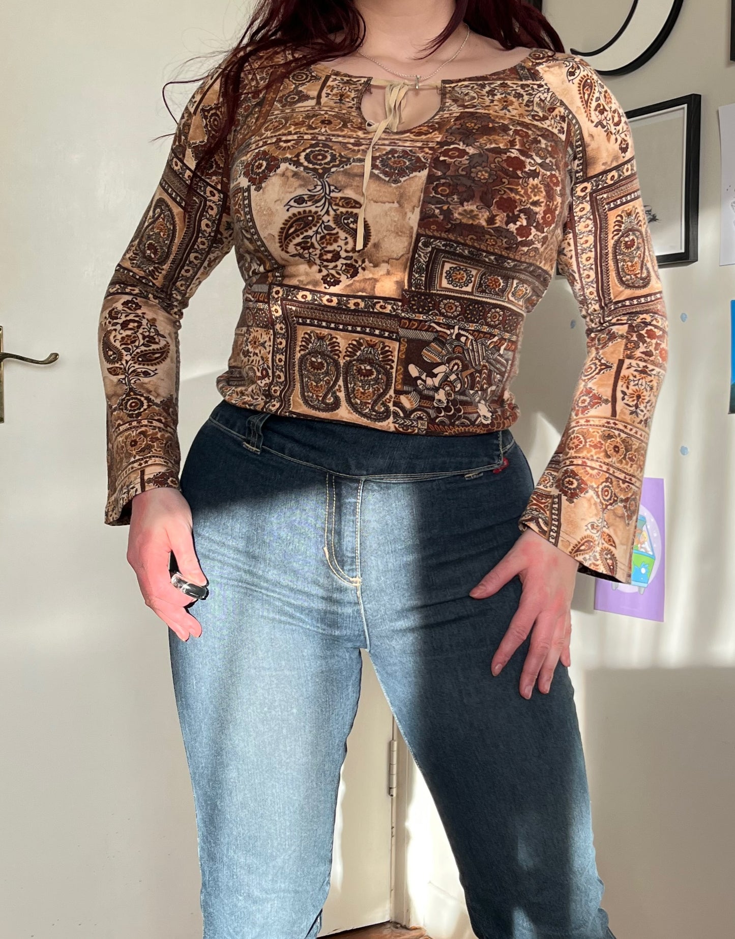 Flared Jeans With A Belt - UK 8-10