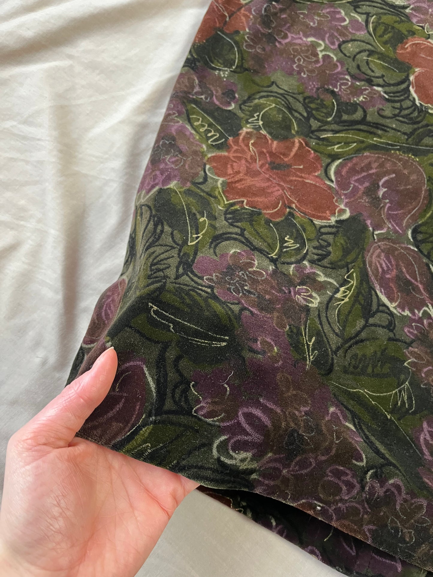 Floral Velvet Midi Skirt UK 8-10