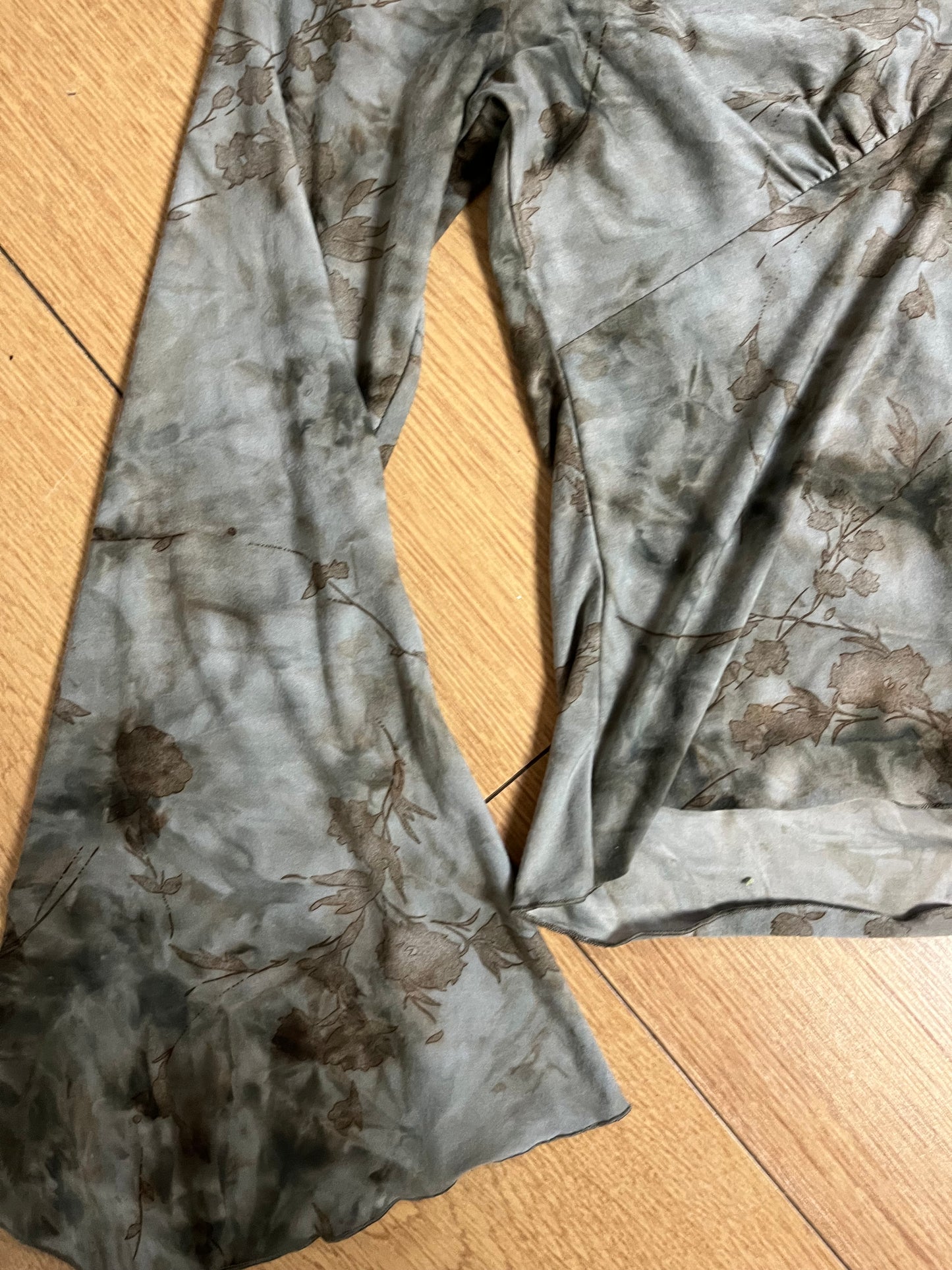 Flared Sleeve Top UK 10