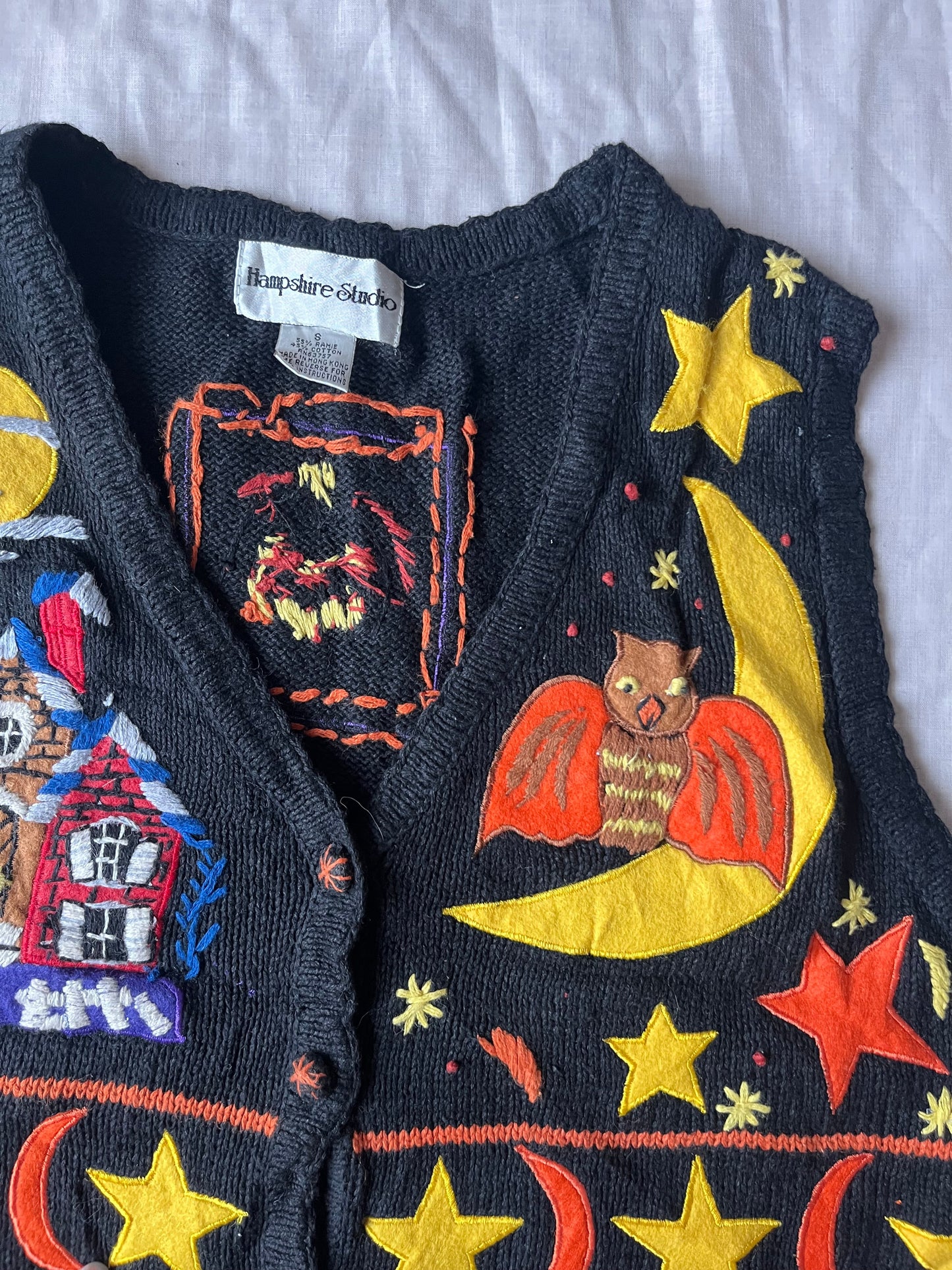 Salem 1990s Halloween Sweater Vest S/M