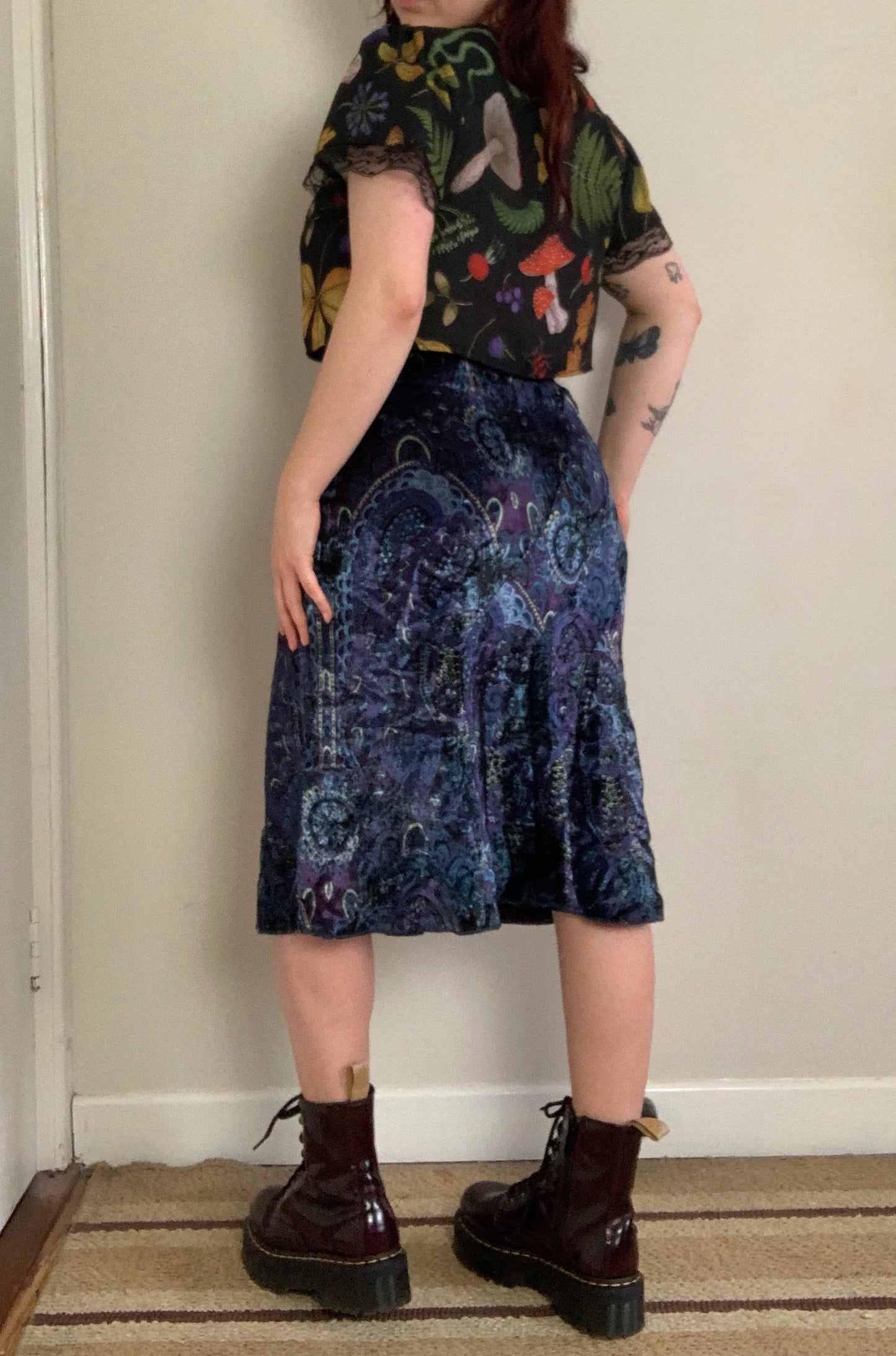 Sophie 90s Velvet Skirt UK 14